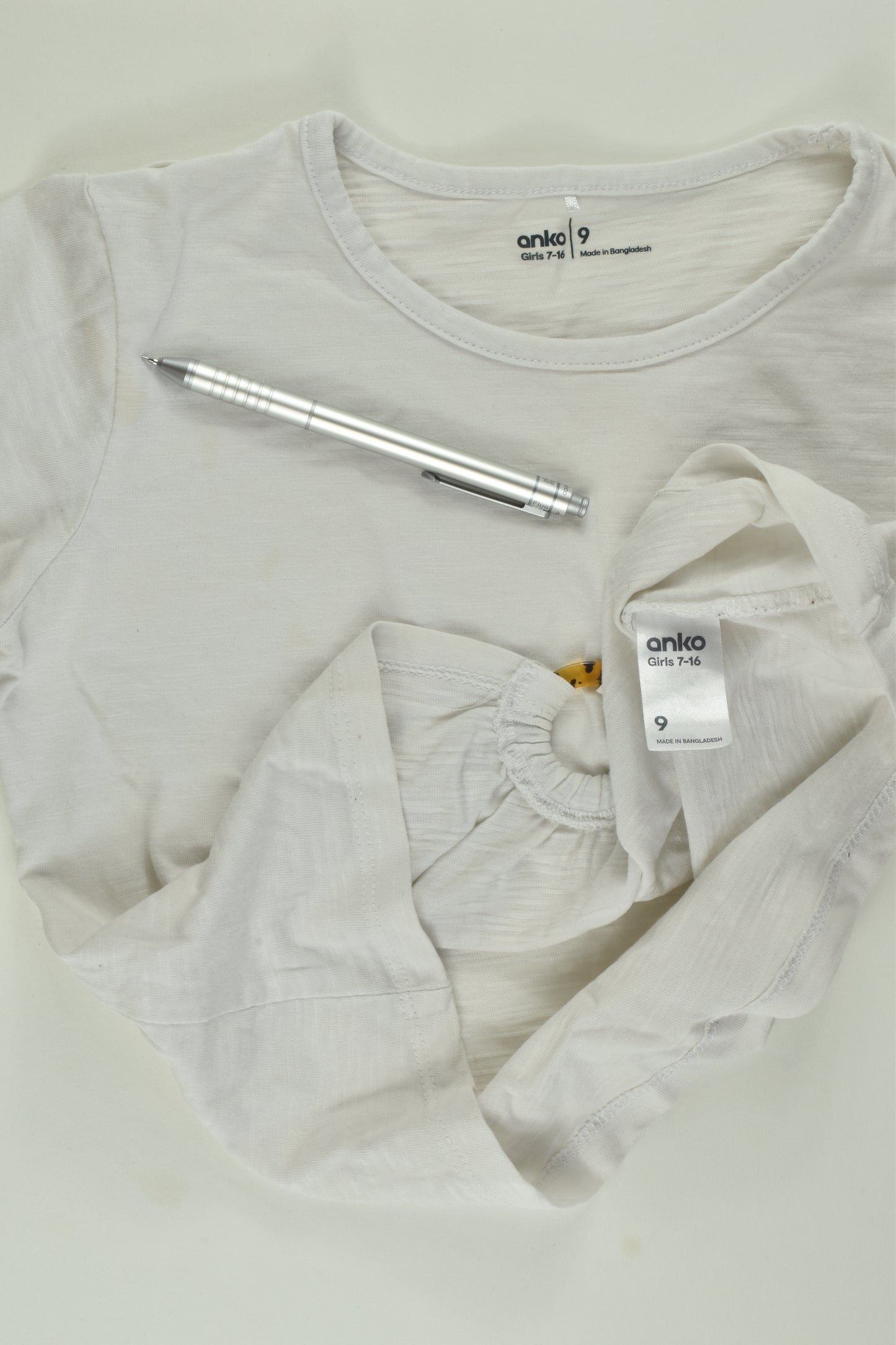 Anko Size 9 T-shirt