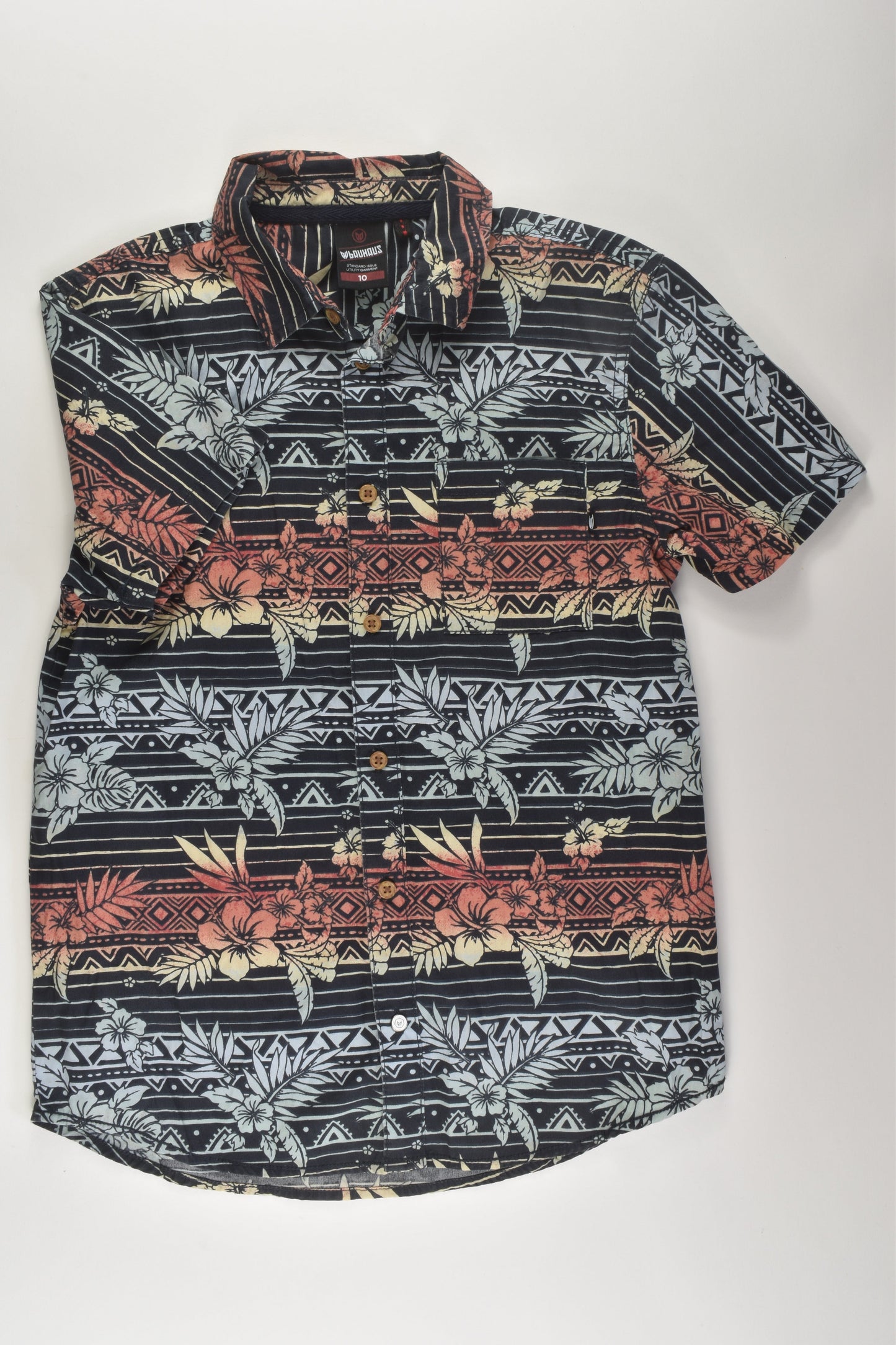 Bauhaus Size 10 Button-up Shirt