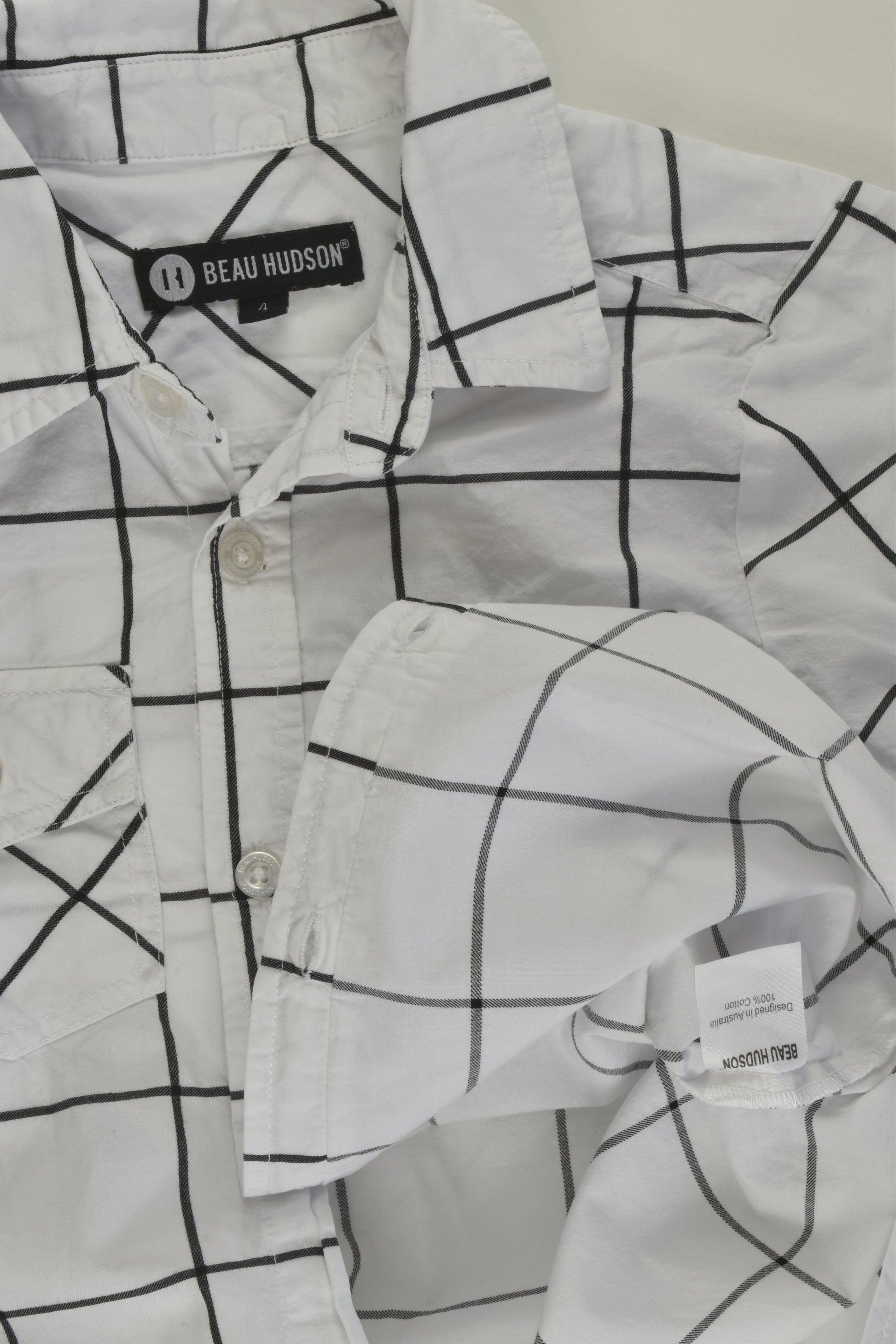 Beau Hudson Size 4 Button-up Shirt