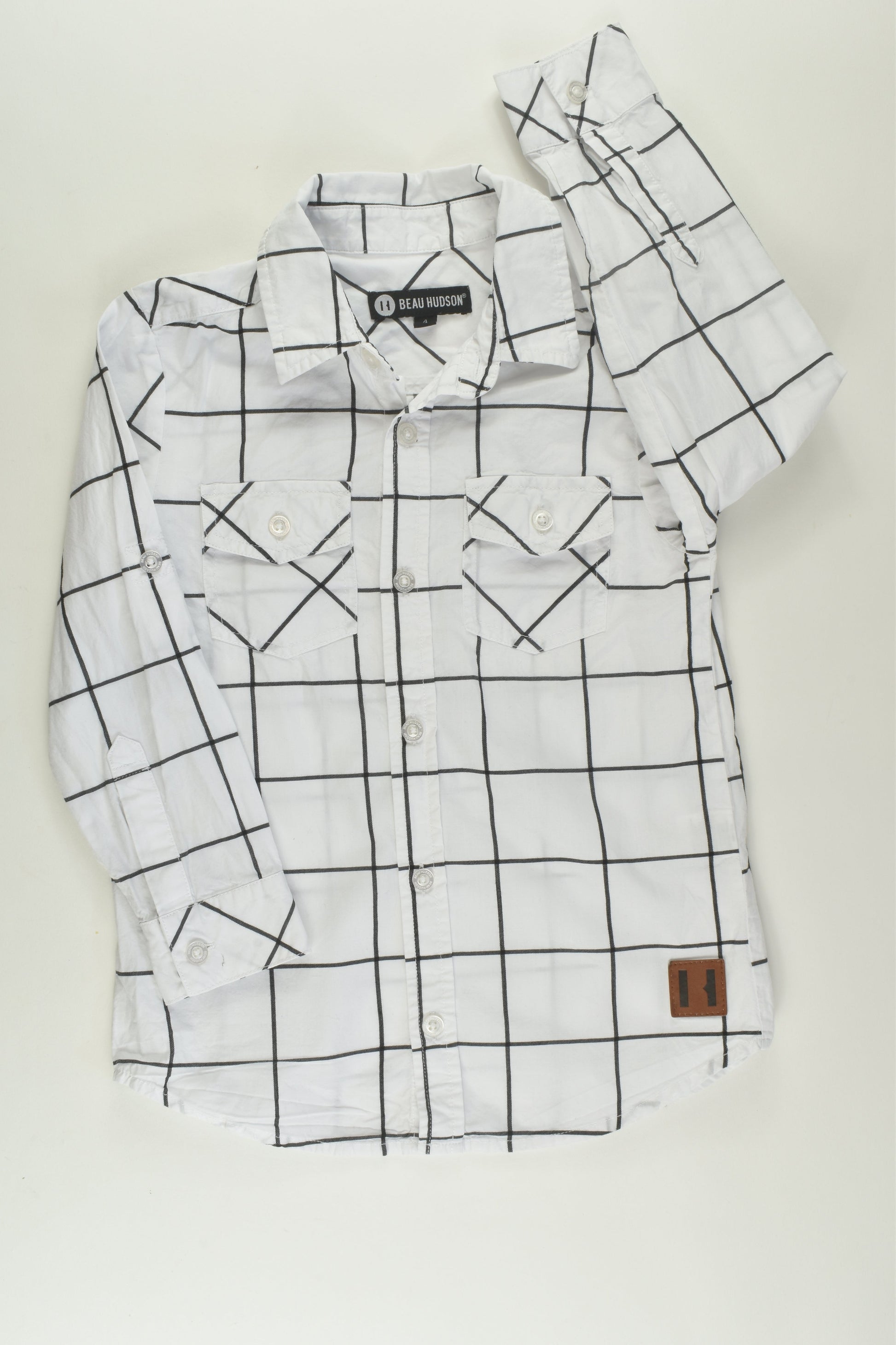 Beau Hudson Size 4 Button-up Shirt