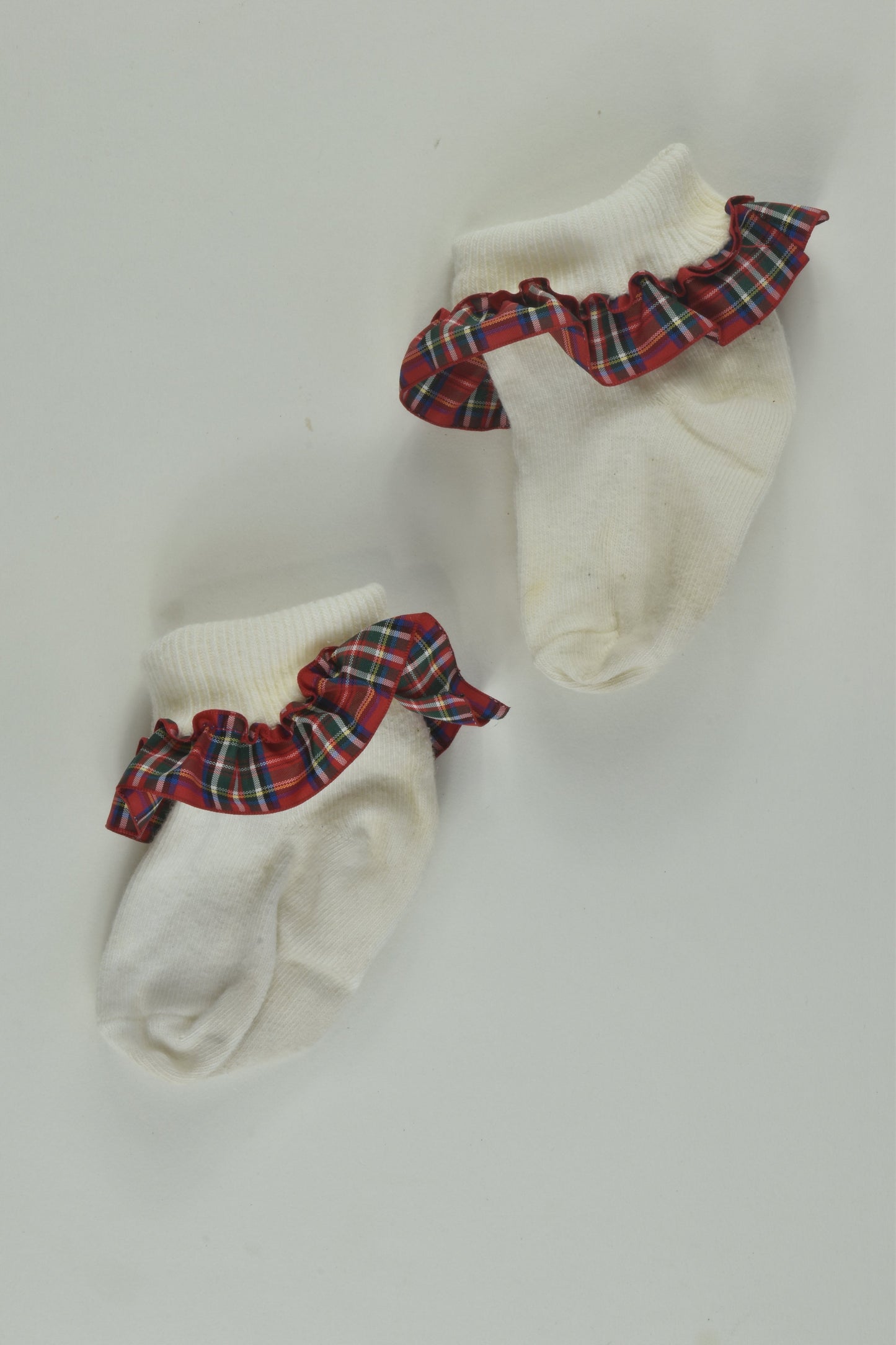 Brand Unknown Size approx 6-12 months Socks