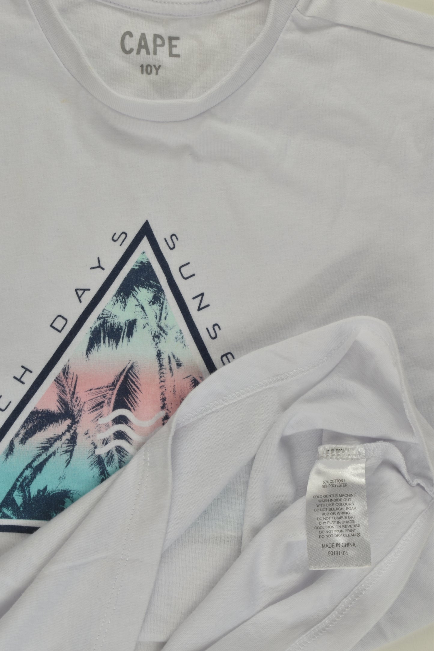 Cape Size 10 T-shirt