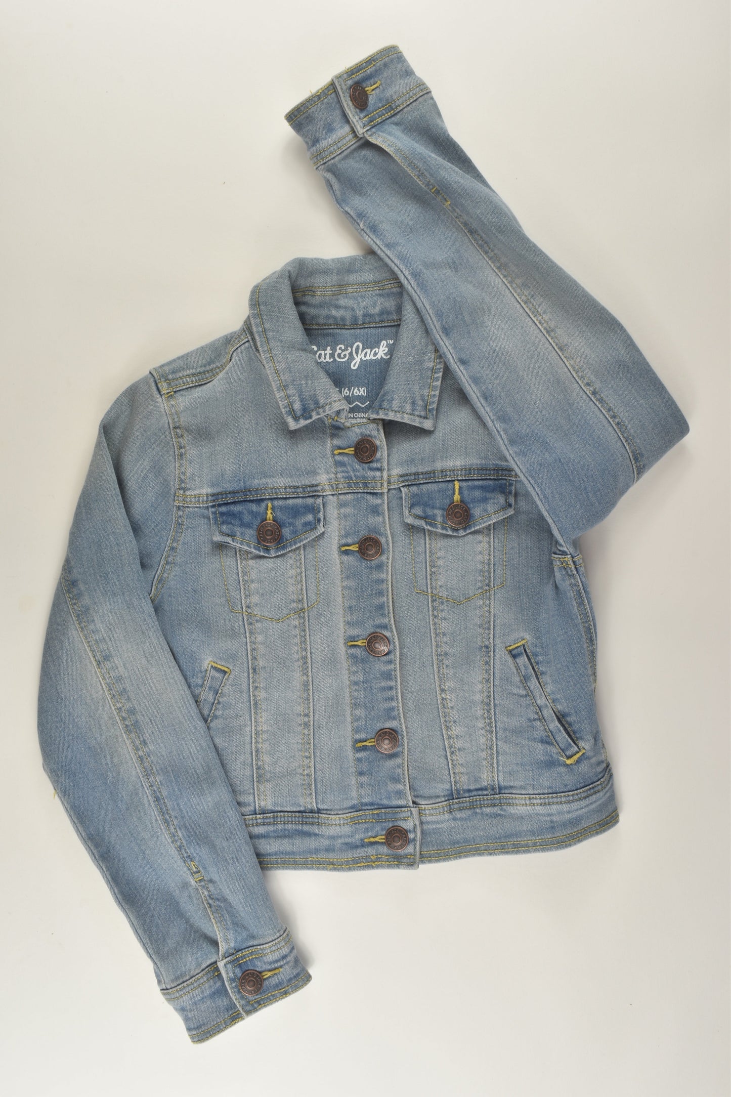Cat & Jack Size 6 Denim Jacket