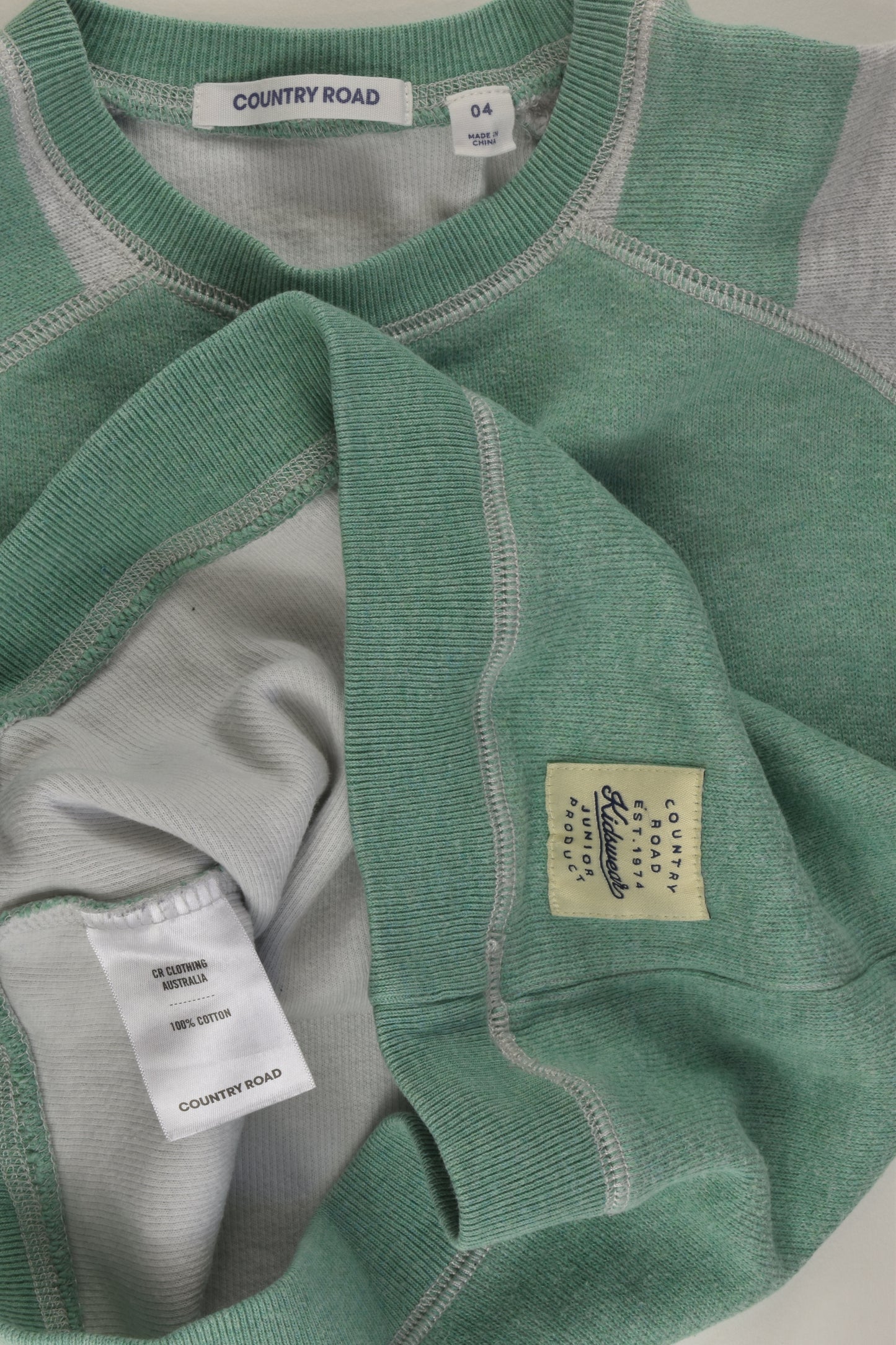 Country Road Size 4 Sweater