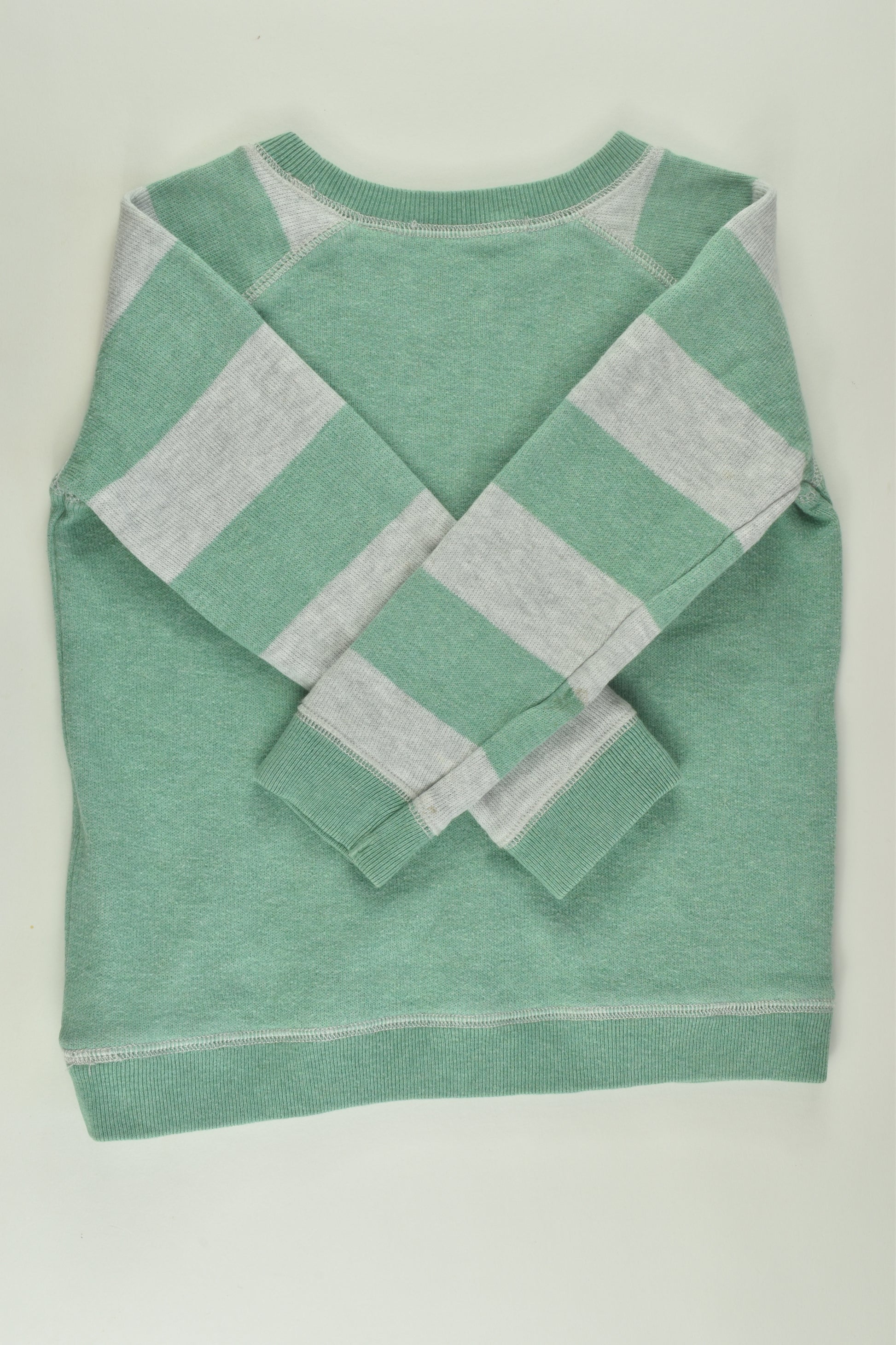 Country Road Size 4 Sweater