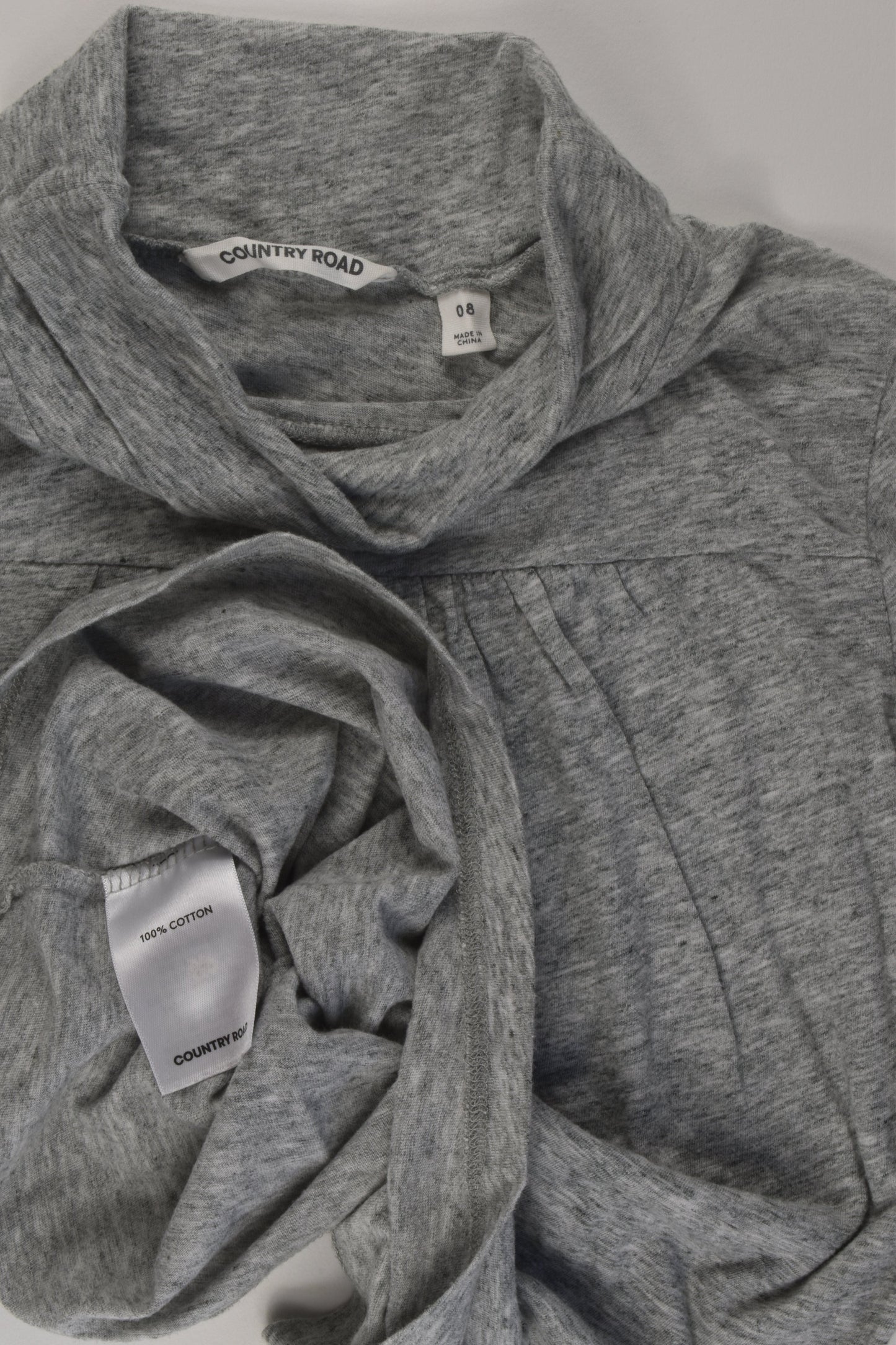Country Road Size 8 Turtle Neck Top