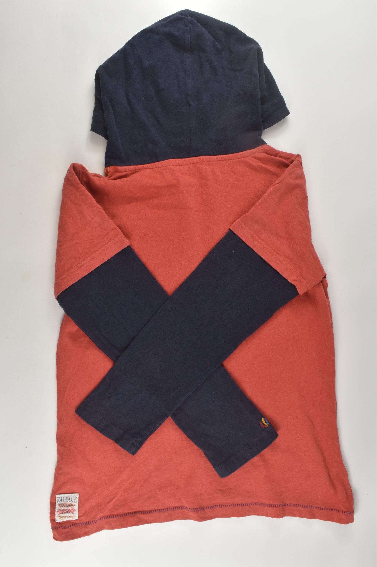 FatFace Size 10/11 'Find Your Bearings' Top with Hood