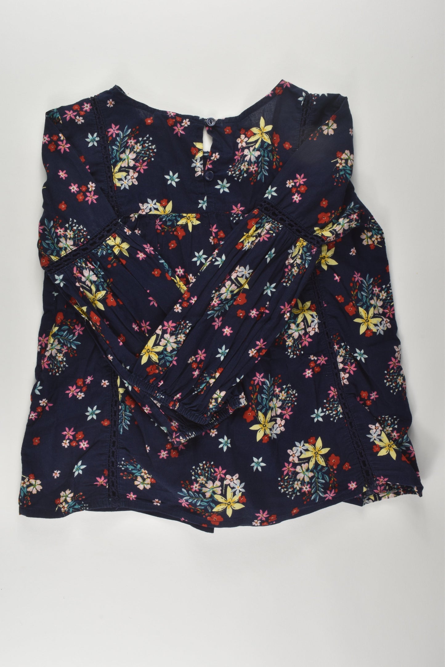 Gap Kids Size 6-7 Floral Blouse