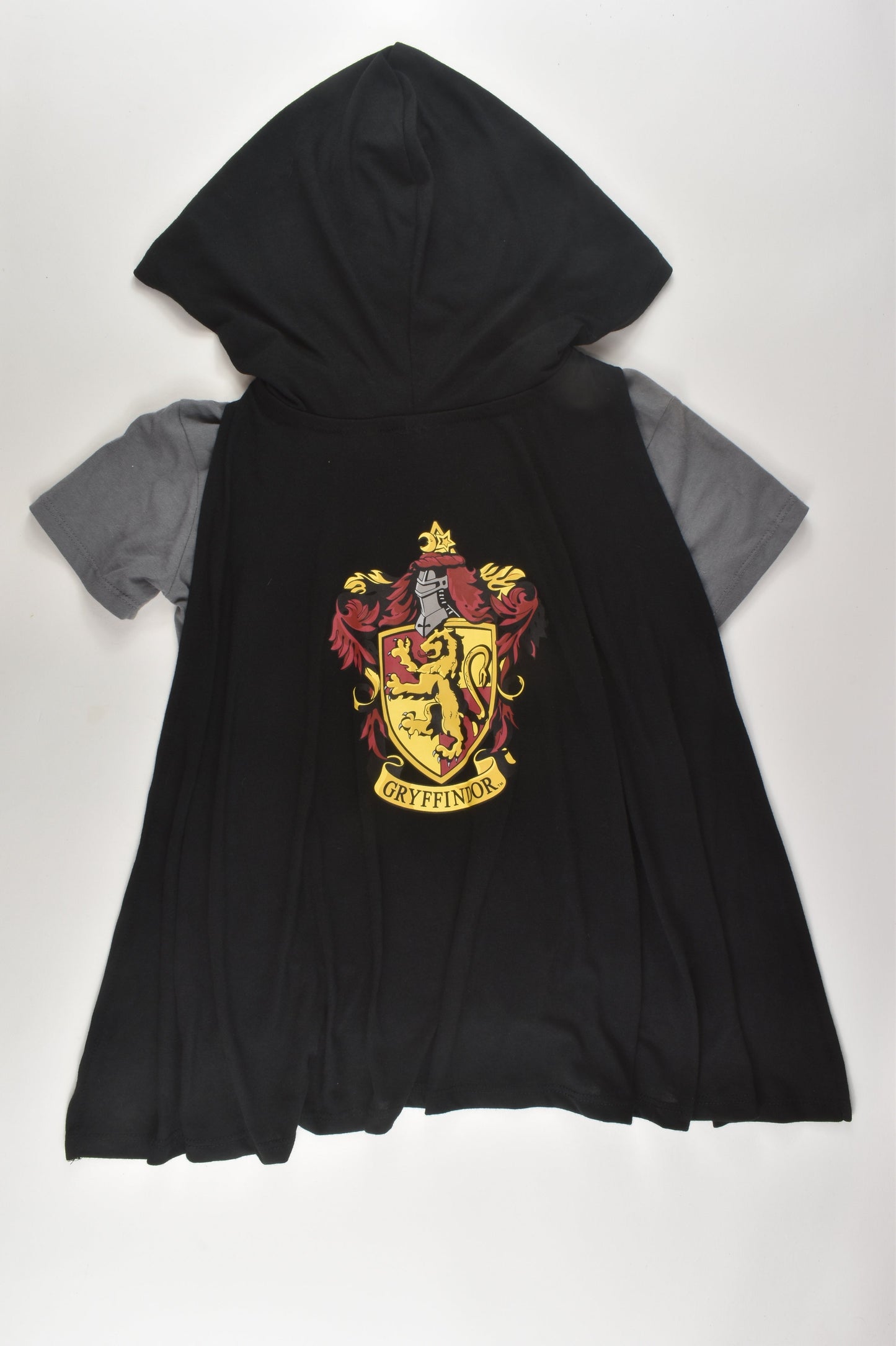 Harry Potter Size 7 T-shirt and Cape