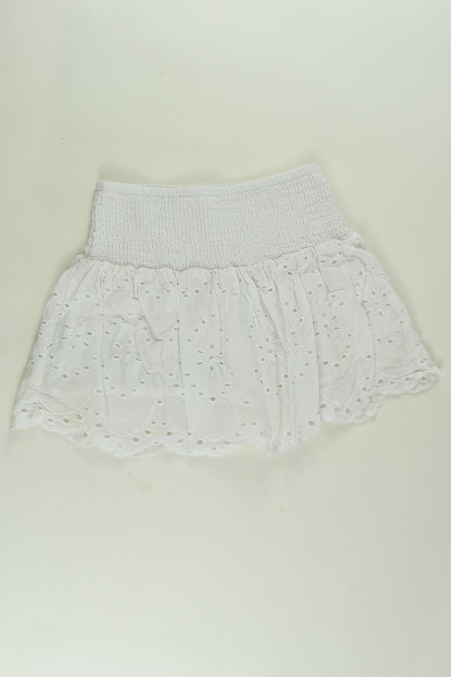 K-D Size 3 Lined White Skirt