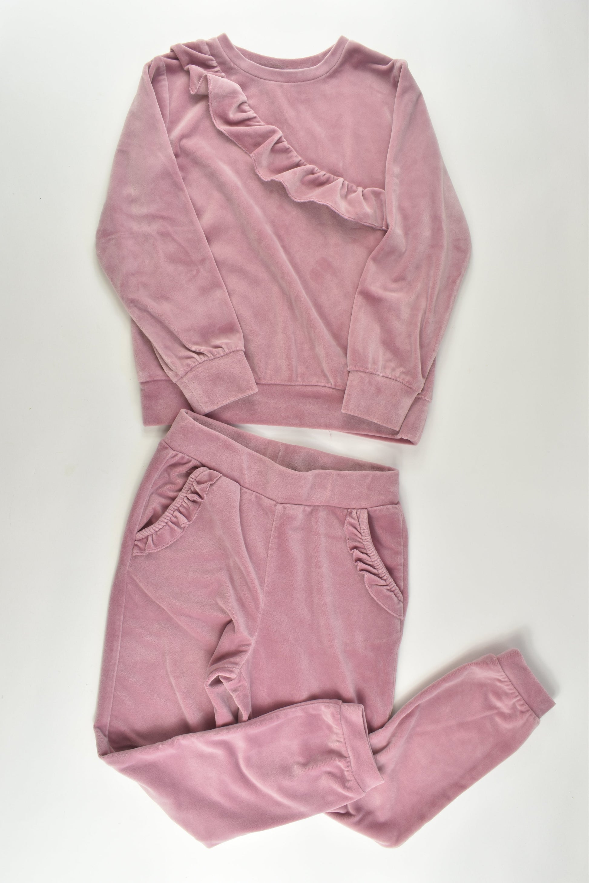 KappAhl Size 5 Soft Two Piece Velour Outfit