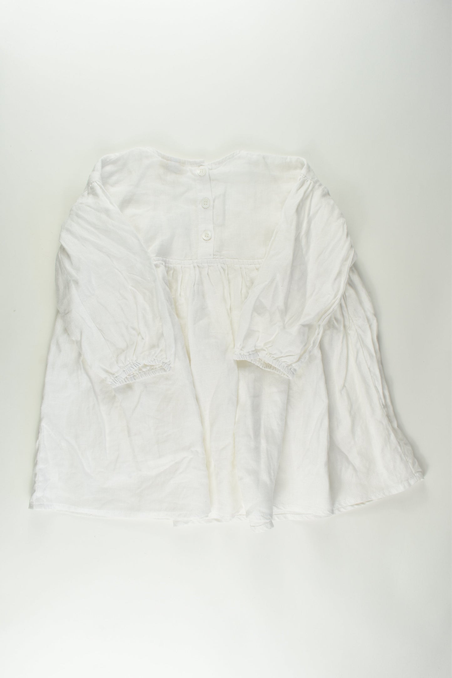 Marlow and Mae Size 4 Linen Blouse