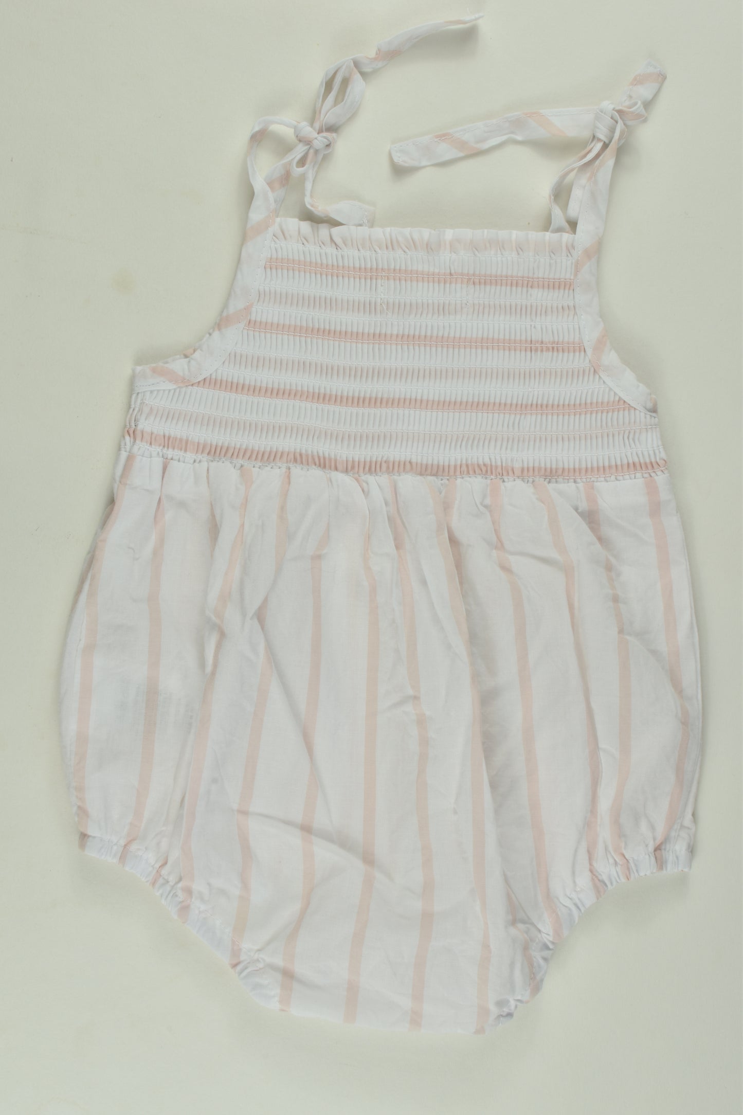 Miann & Co Size 000 Bubble Romper