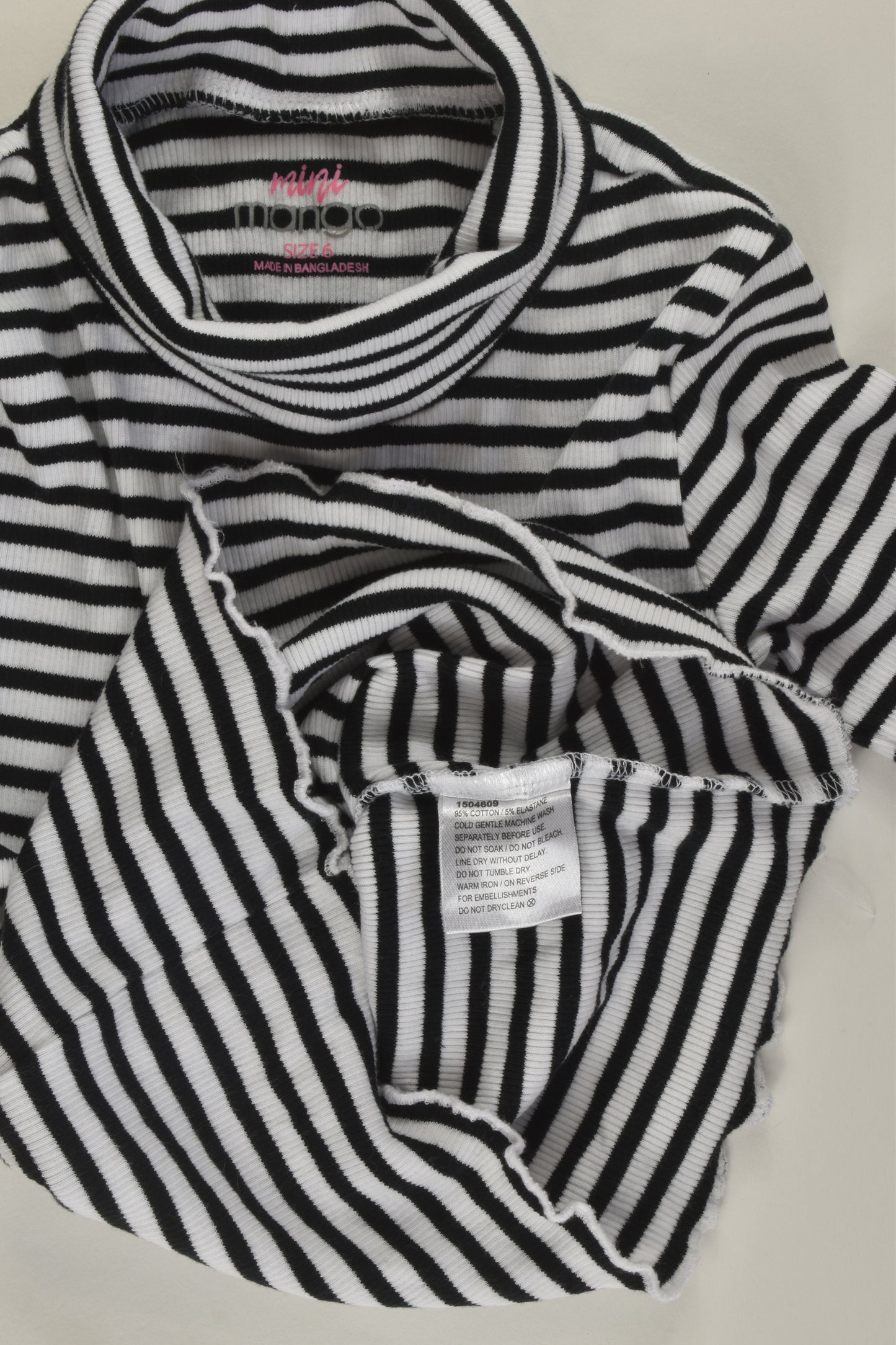 Mini Mango Size 6 Ribbed Turtle Neck Top