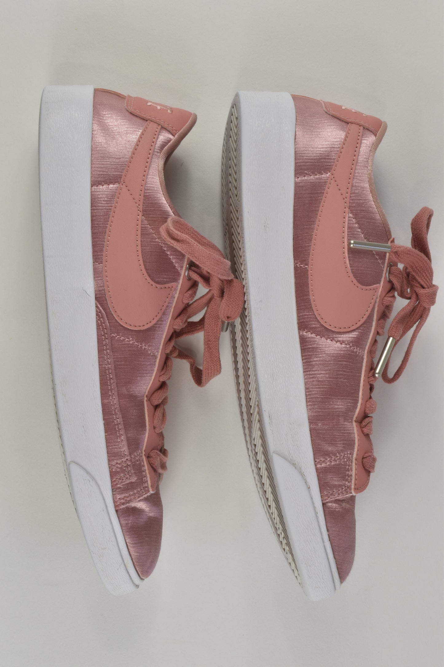 Nike Size UK 4.5 Shoes