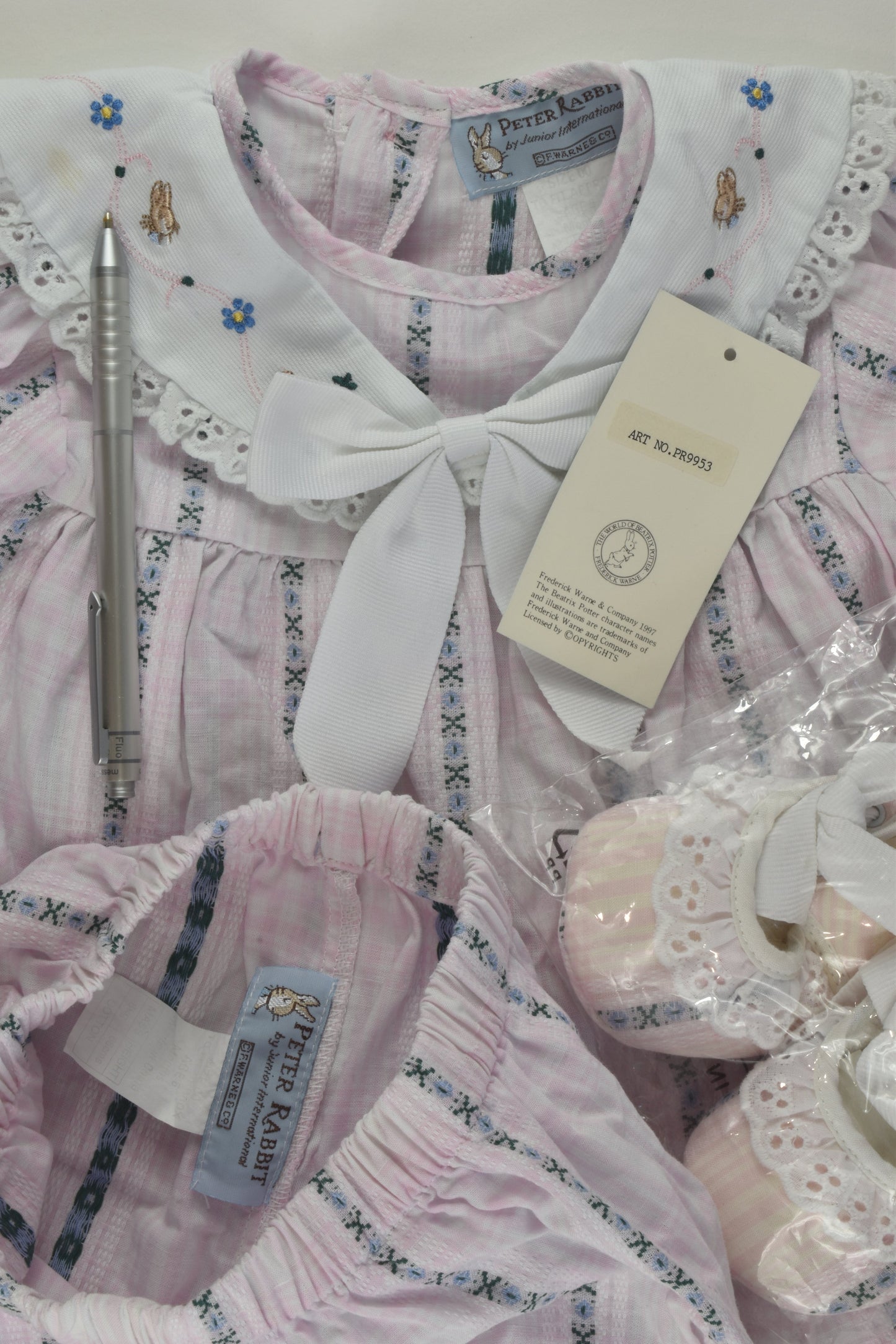 Peter Rabbit Size 00 Vintage Three Piece Outfit