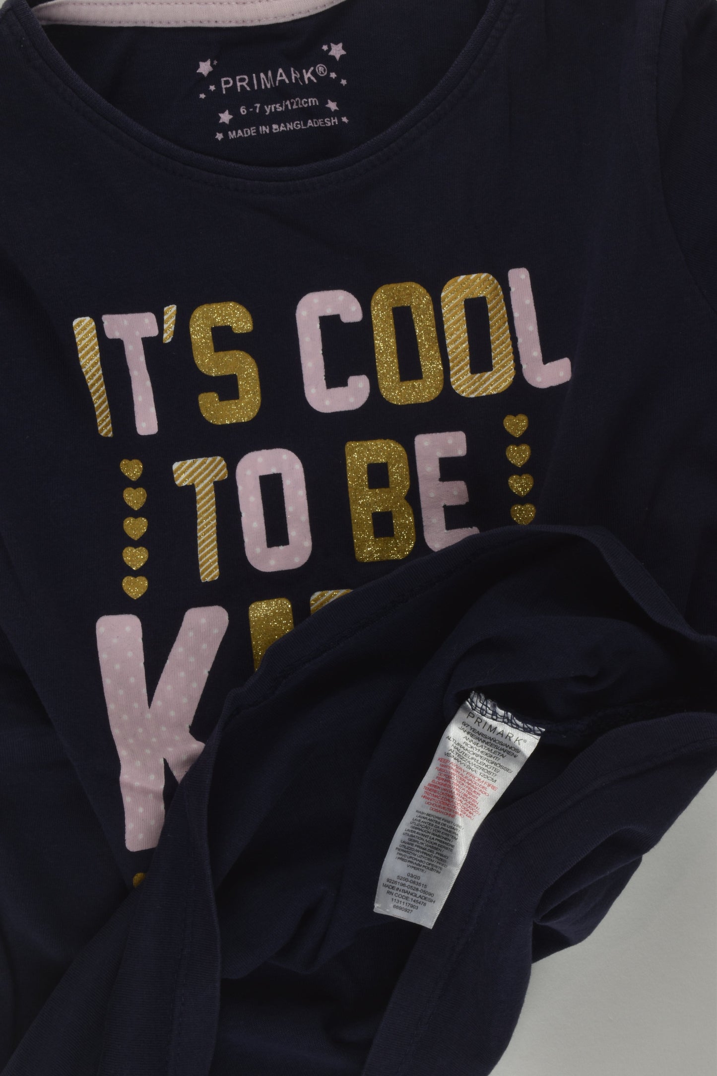 Primark Size 6-7 'It's Cool to Be Kind' T-shirt
