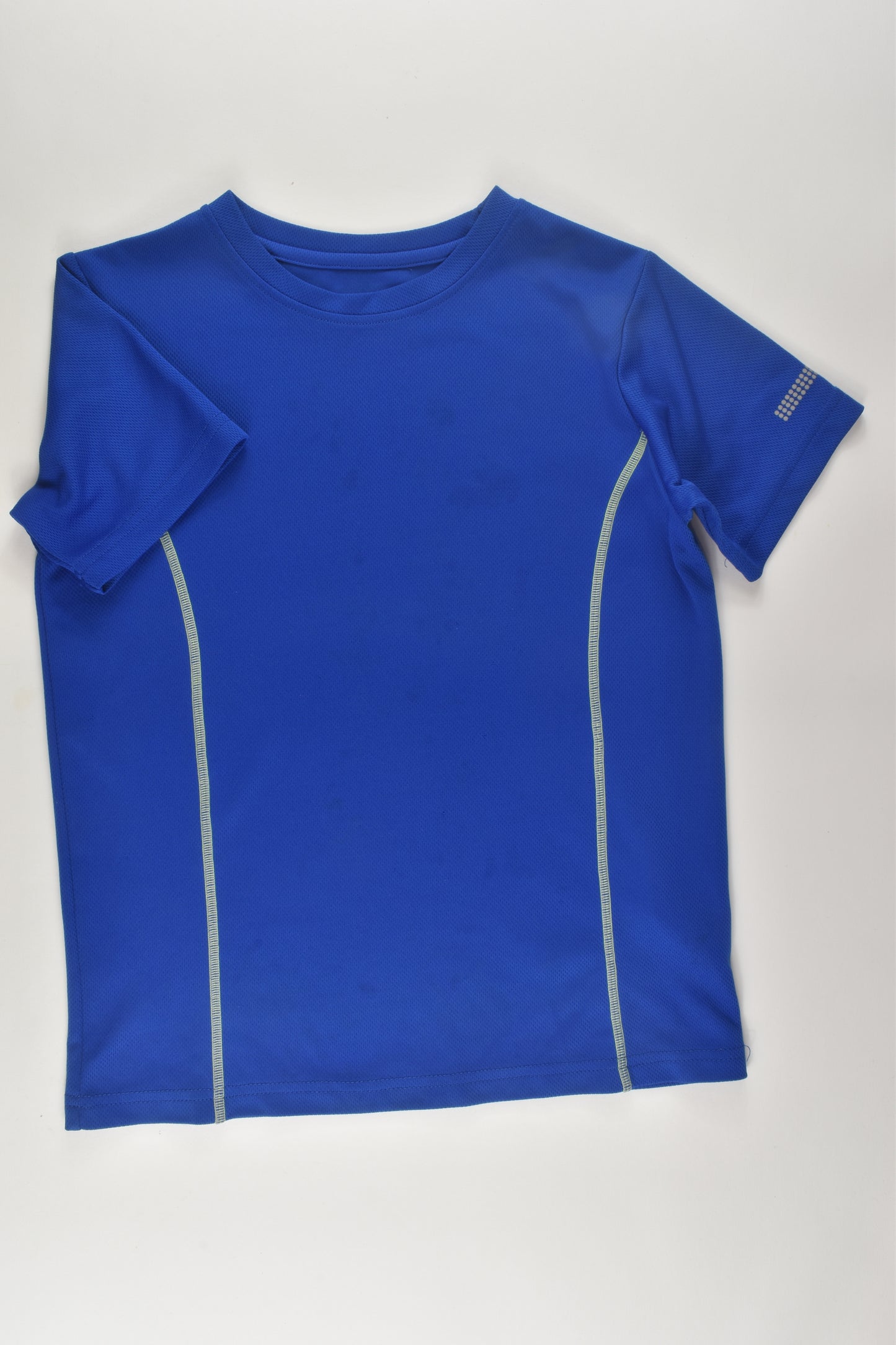 St Bernard for Dunnes Stores Size 9-10 Sport T-shirt