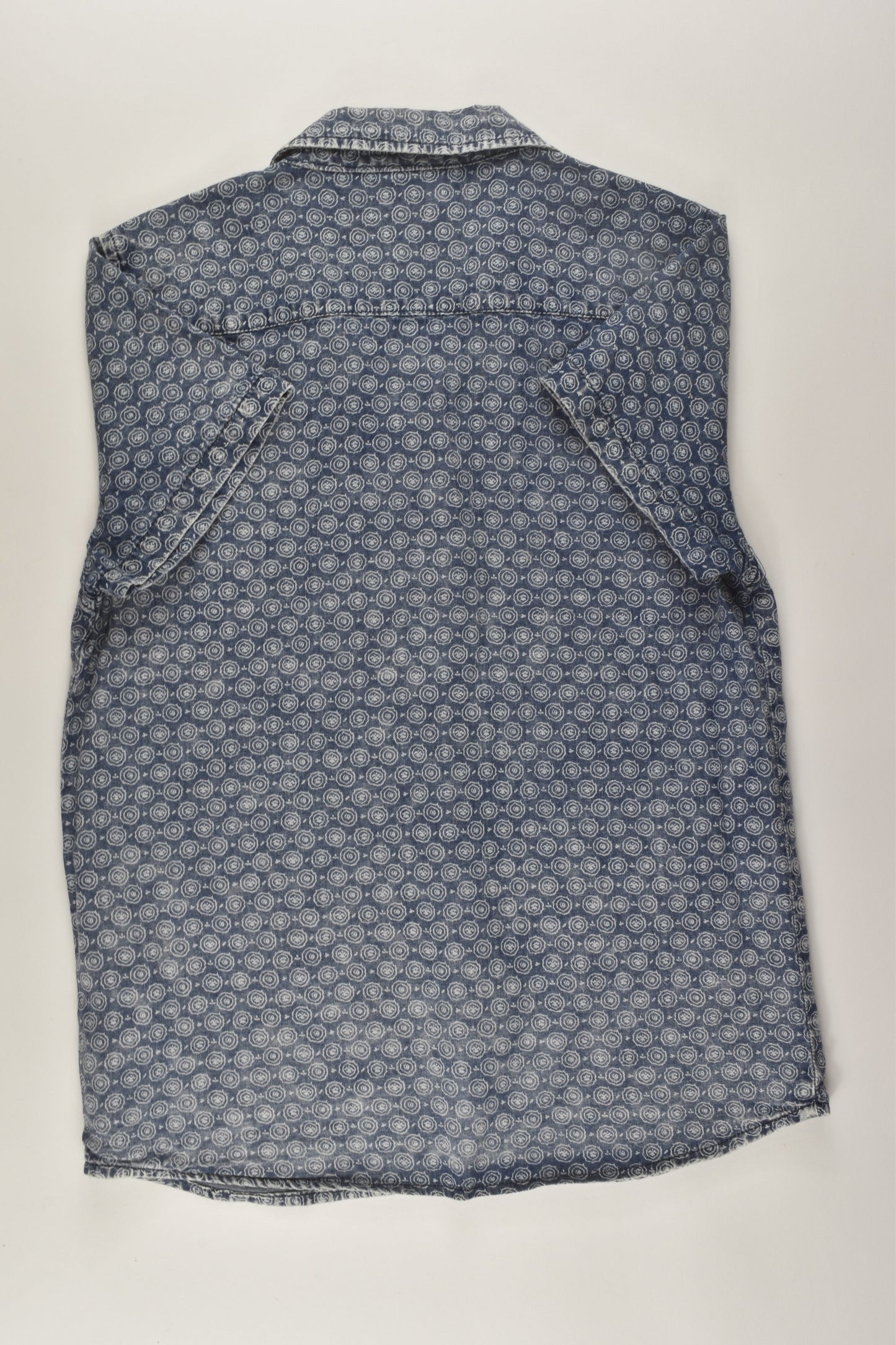 St Goliath Size 7 Lightweight Denim Shirt