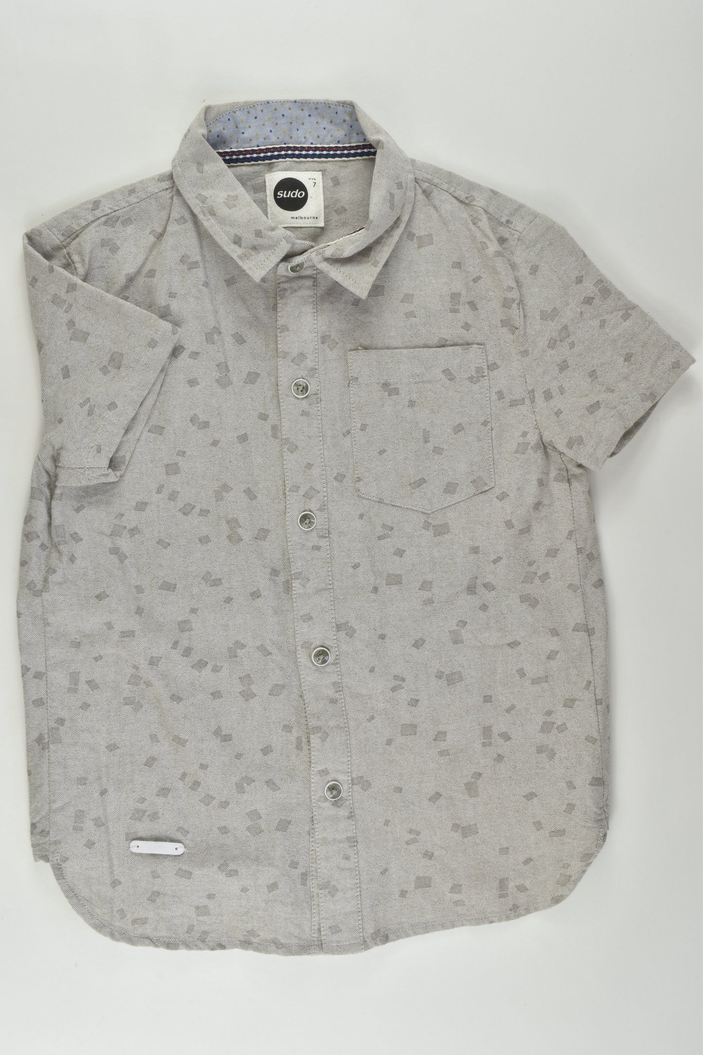 Sudo Size 7 Button-up Shirt
