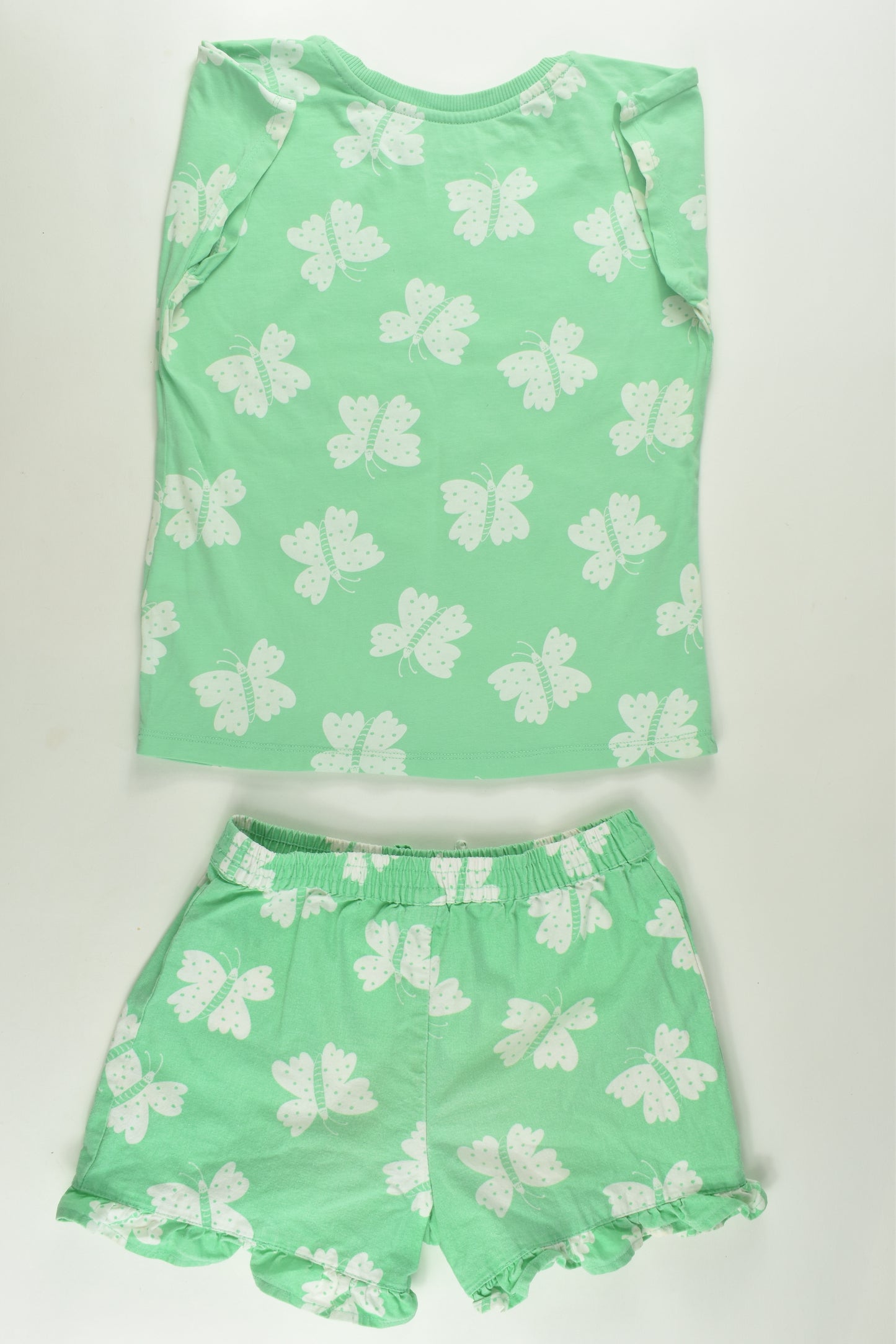 Target Size 4-5 T-shirt and Shorts