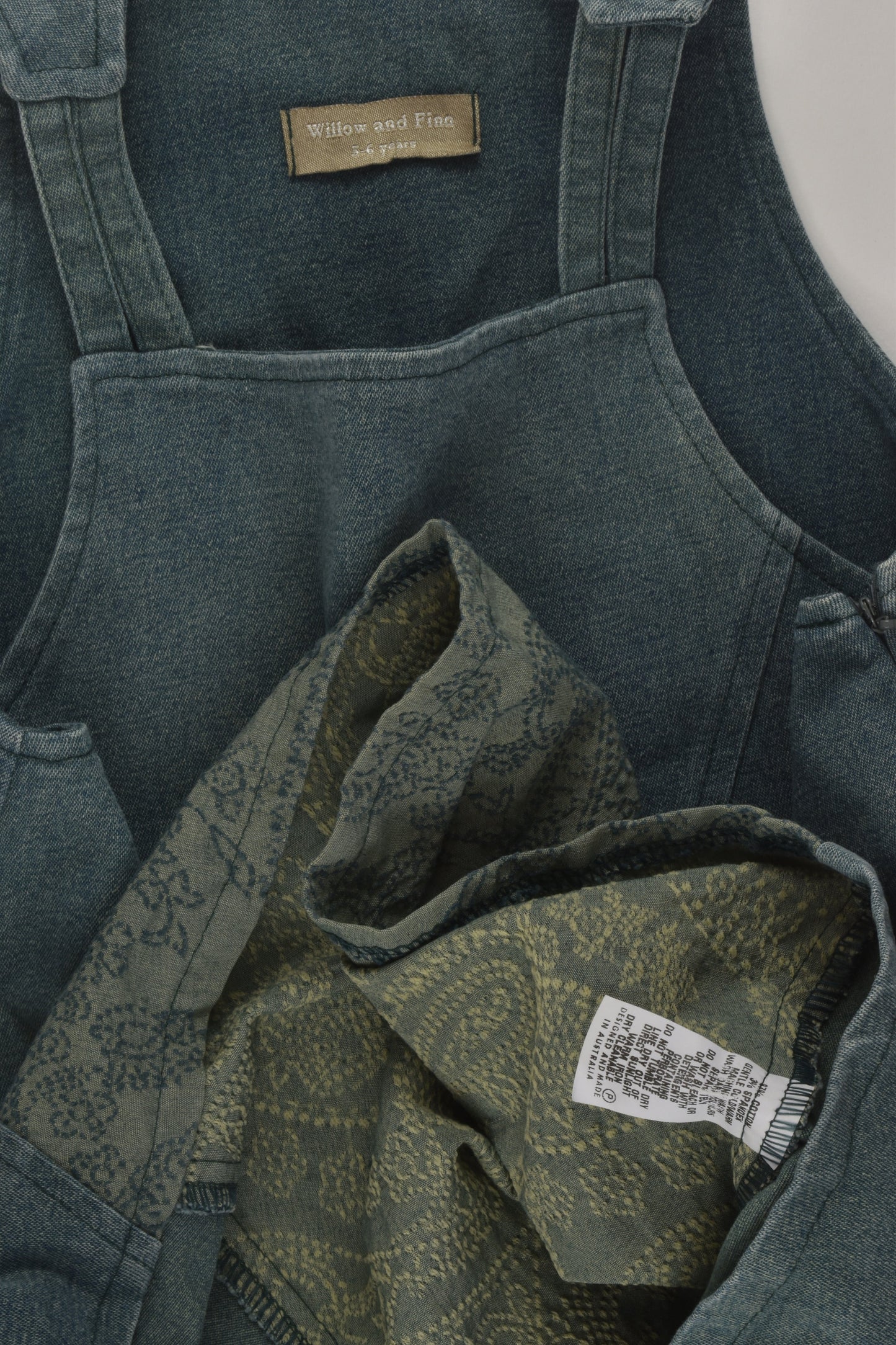 Willow and Finn Size 5-6 Denim Dress