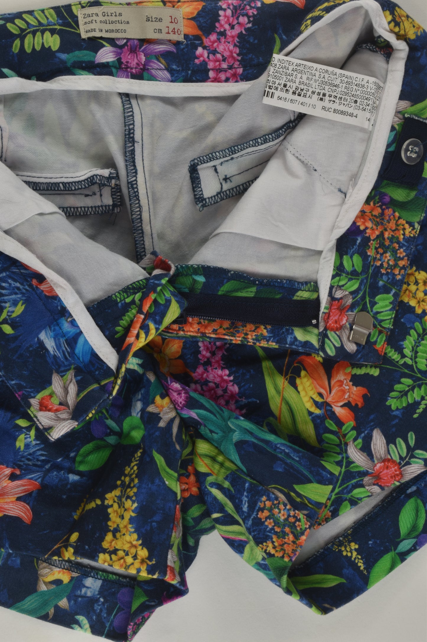 Zara Size 10 Floral Stretchy Shorts