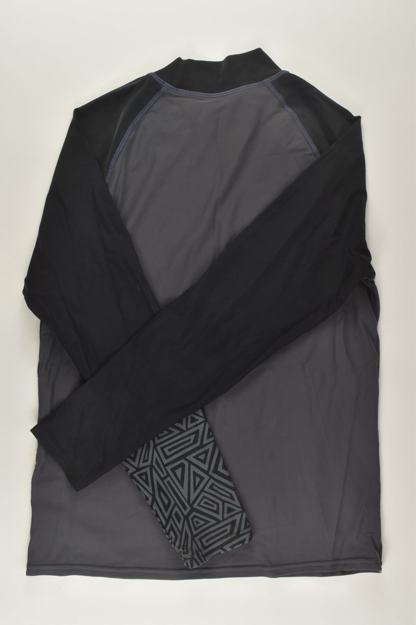 Zoggs Size 12 Rashie Top