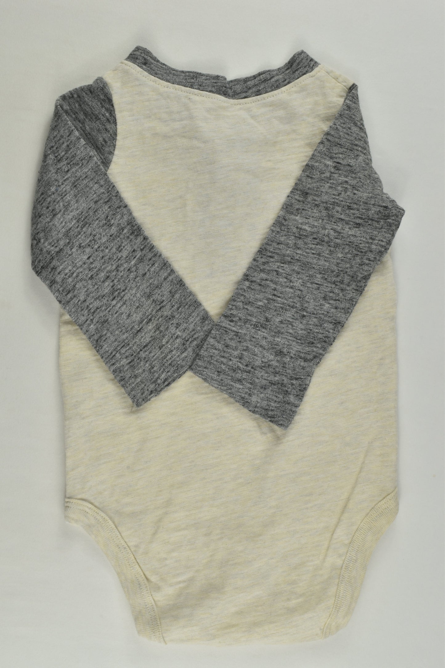 Baby B'gosh Size 00 (6 months) Bodysuit