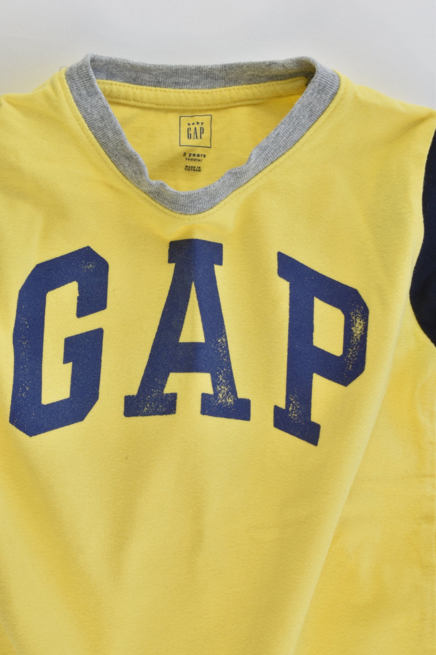 Baby Gap Size 3 T-shirt