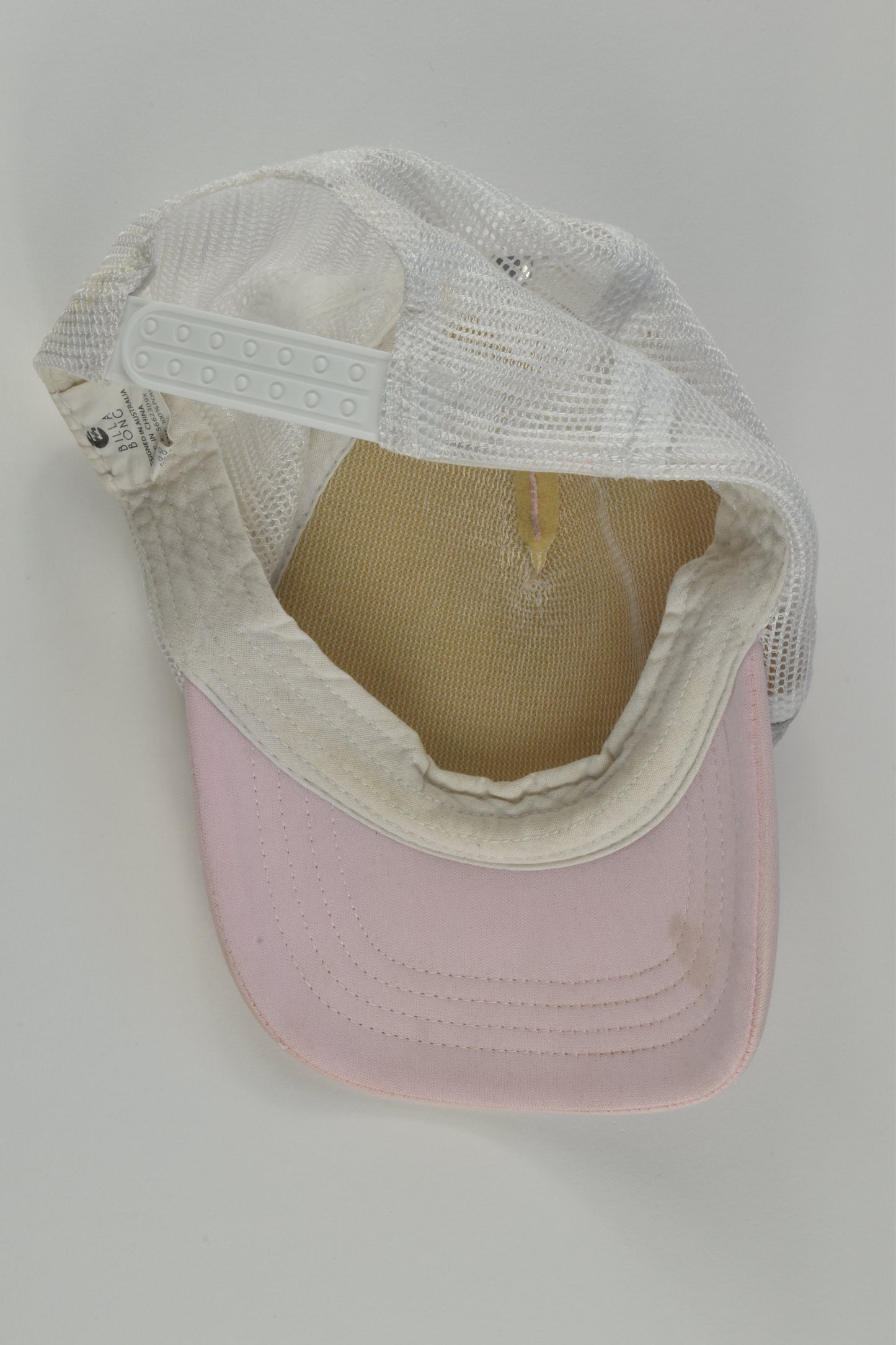 Billabong Size approx 4-8 years Cap