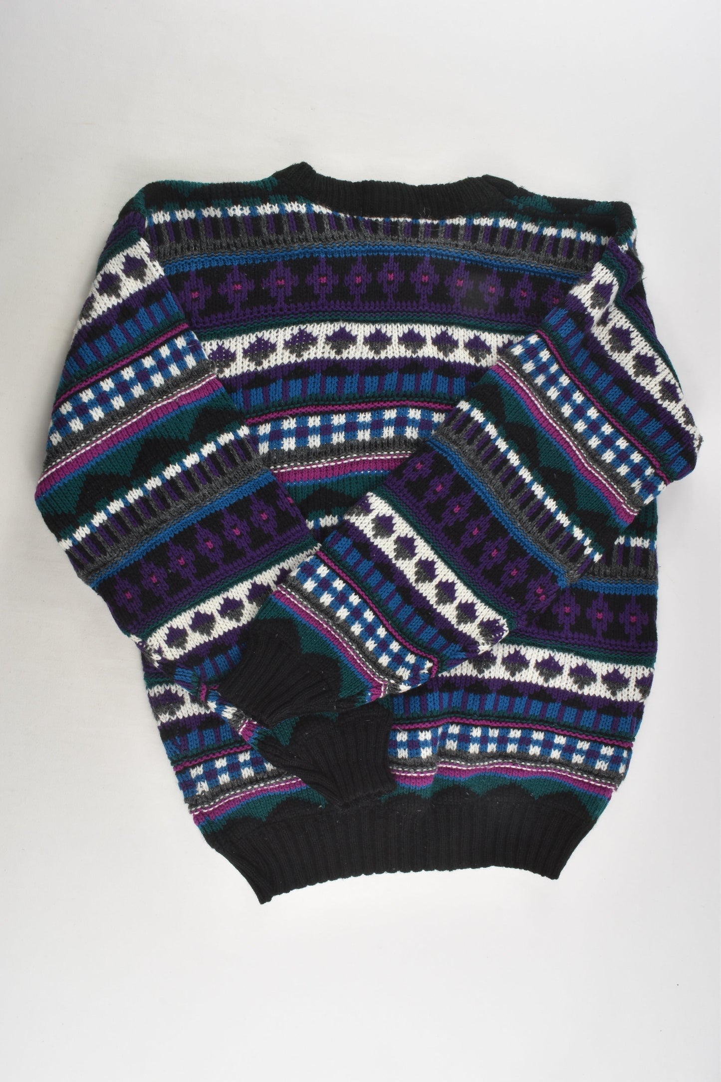 Brand Unknown Size approx 10 Knit Jumper