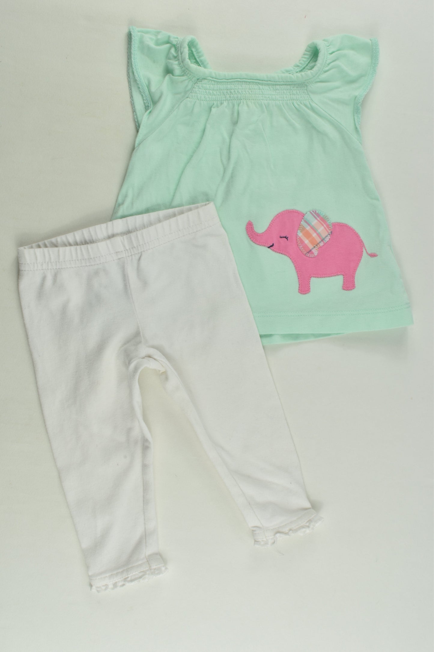Carter's Size 000 (3 months) Outfit