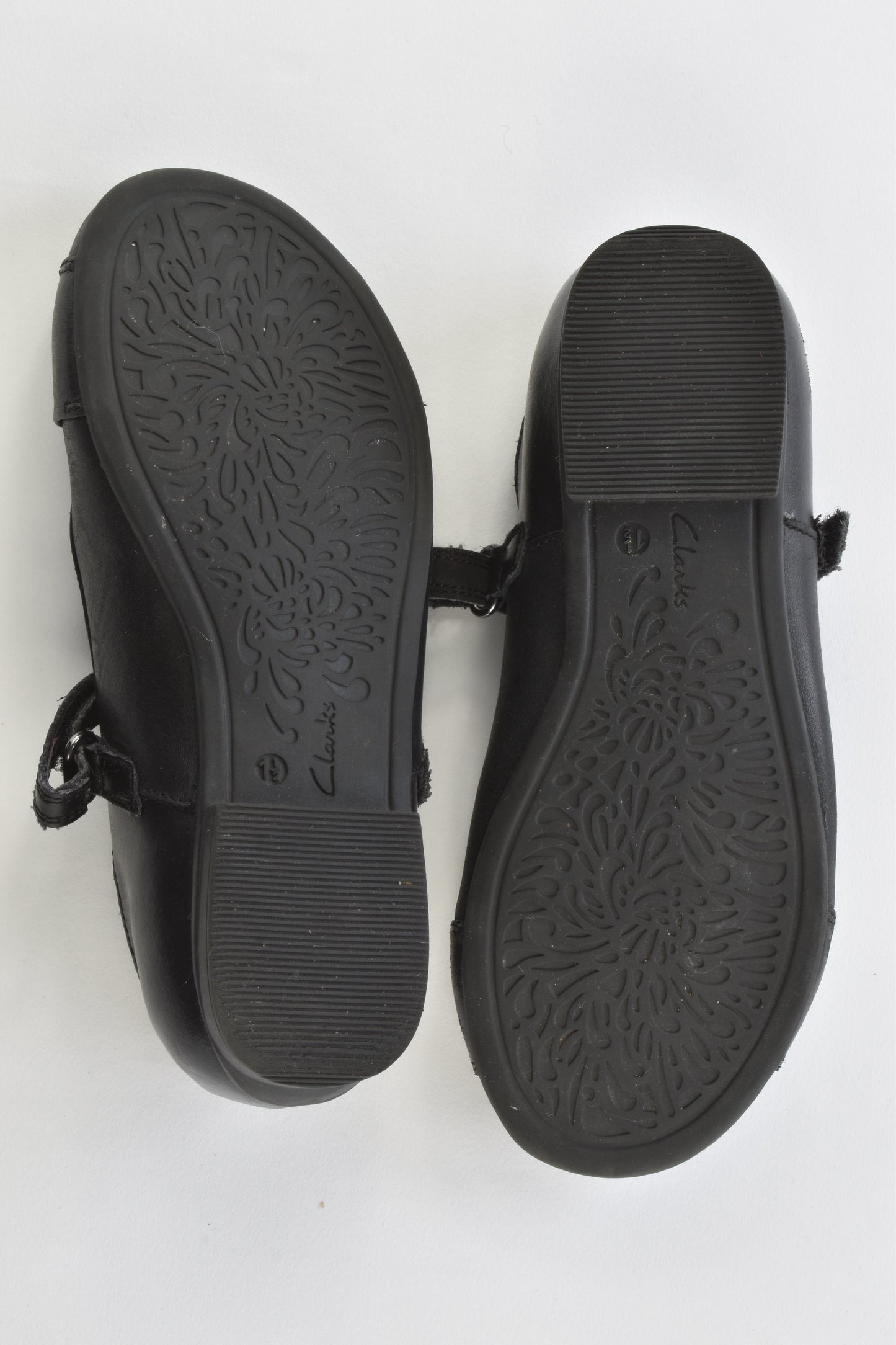 Clarks Size UK 1.5 Shoes