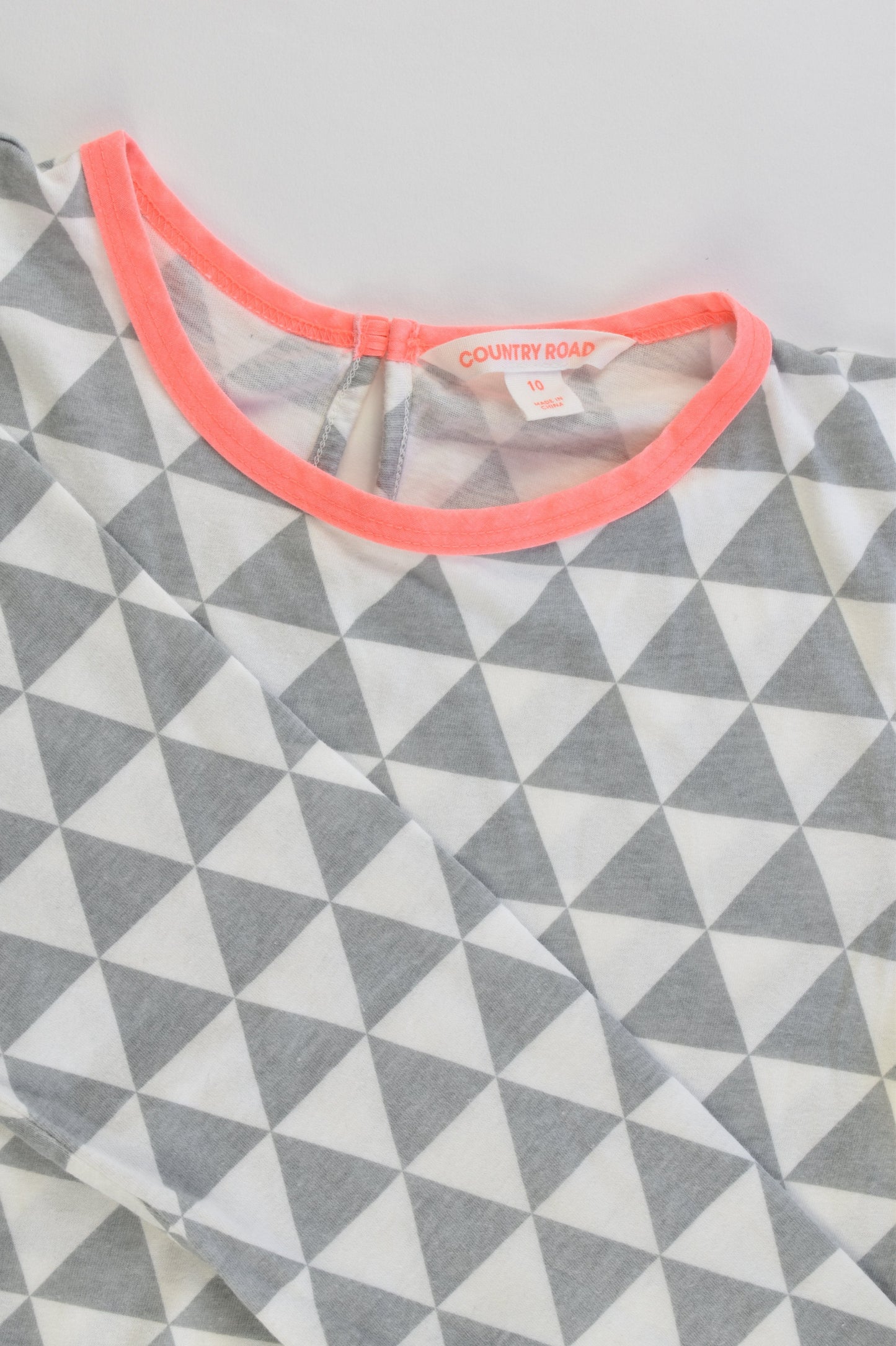 Country Road Size 10 Top