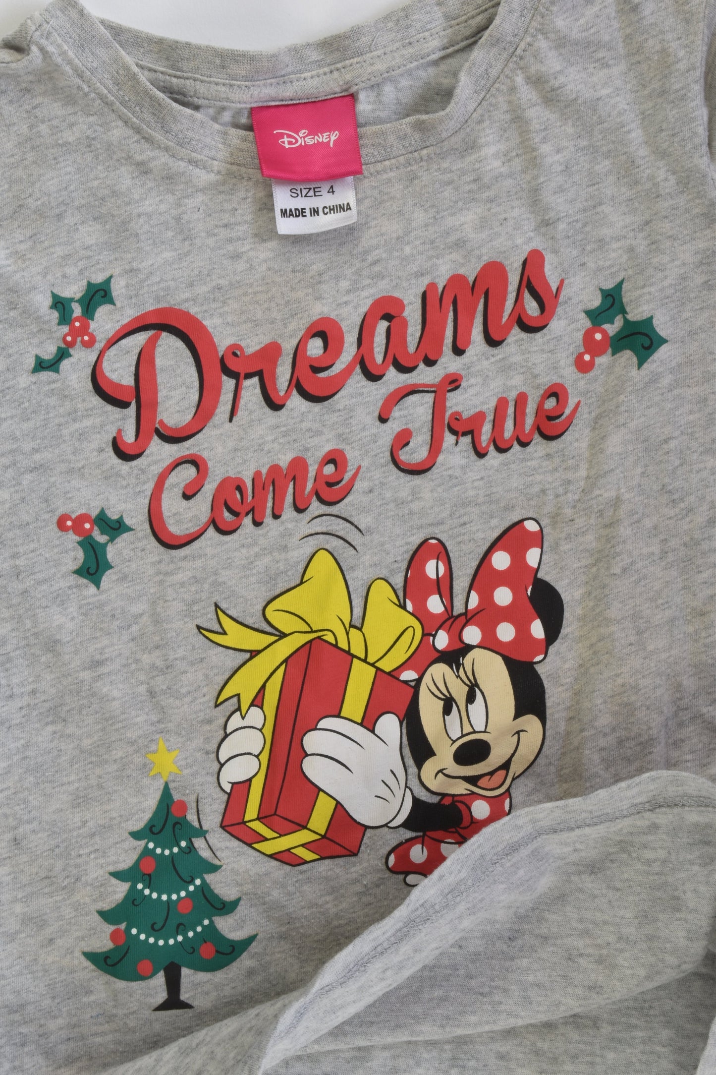 Disney Size 4 Minnie Mouse Christmas T-shirt