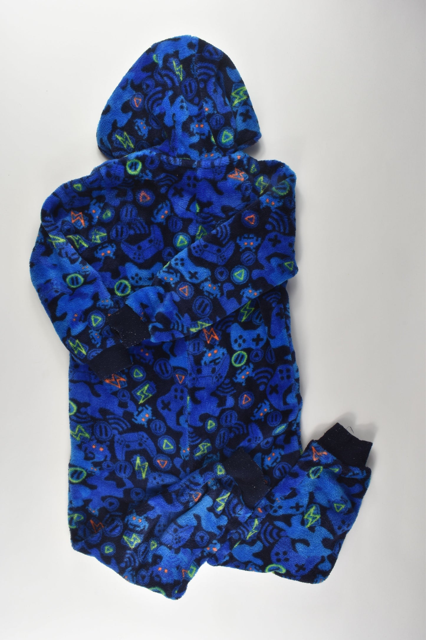 Dunnes Stores Size 5-6 Fleece One Piece