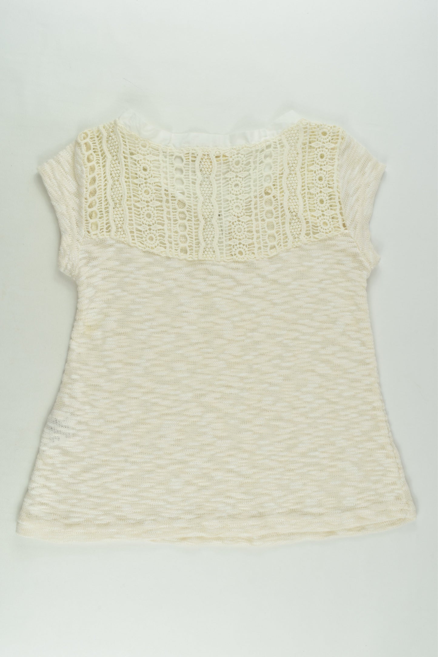 Gum Size 8 Knit T-shirt with Lace Detail