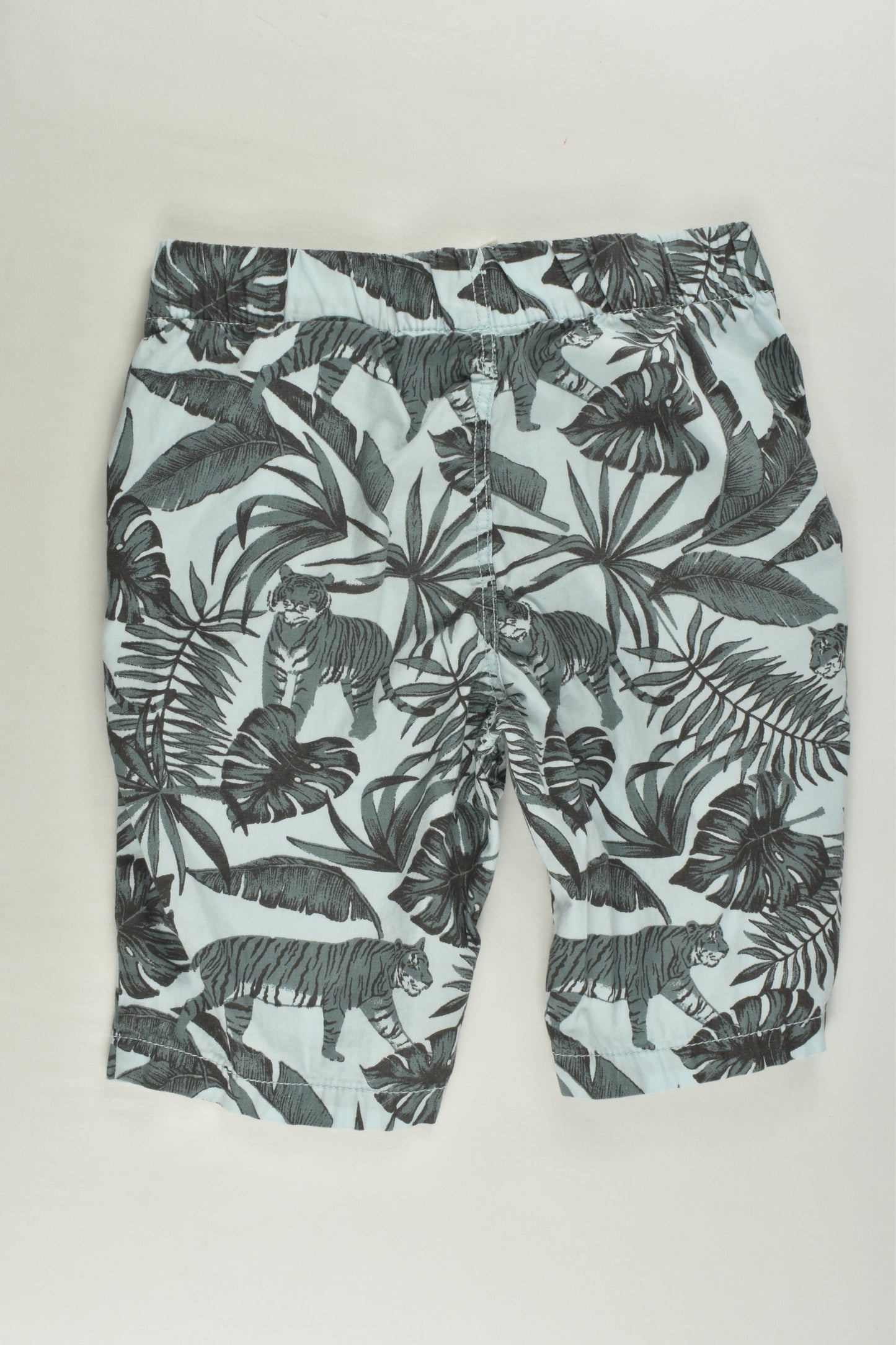 H&M Size 6-7 (122 cm) Tiger Shorts