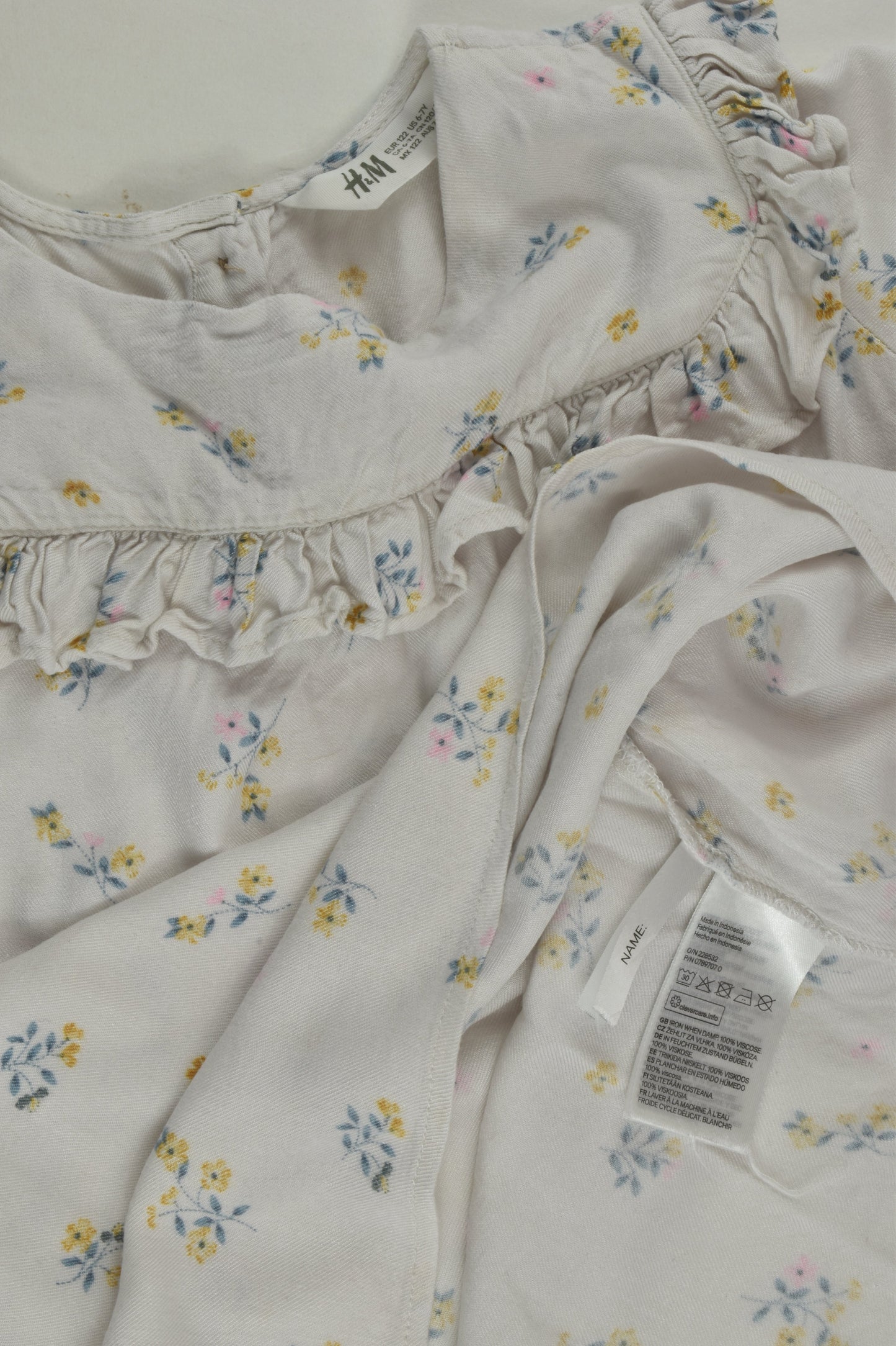 H&M Size 7 Floral Blouse