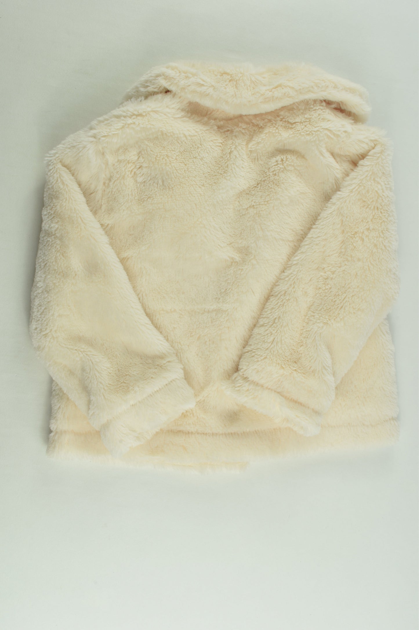 H&T Size 3 Lined Fluffy Jacket