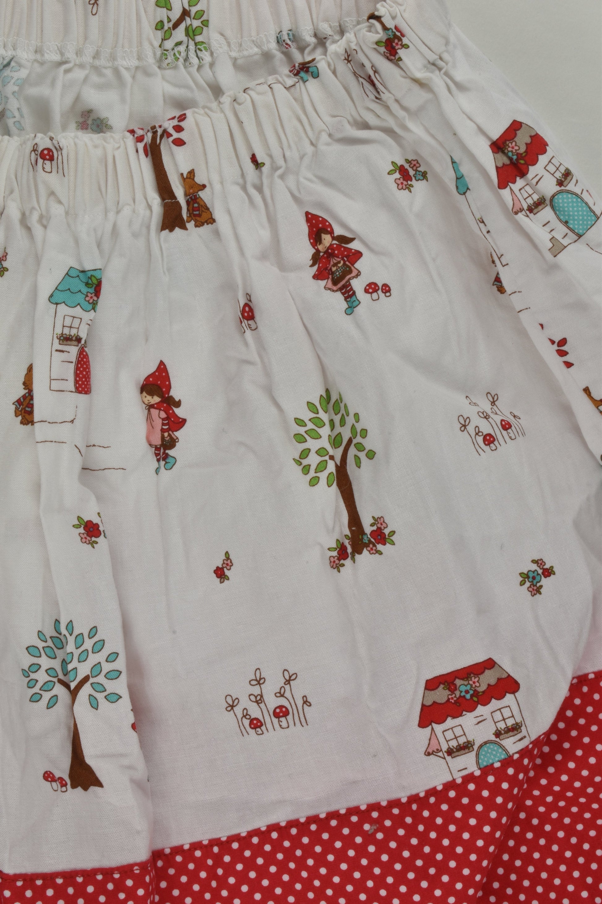 Handmade Size approx 4-6 Skirt