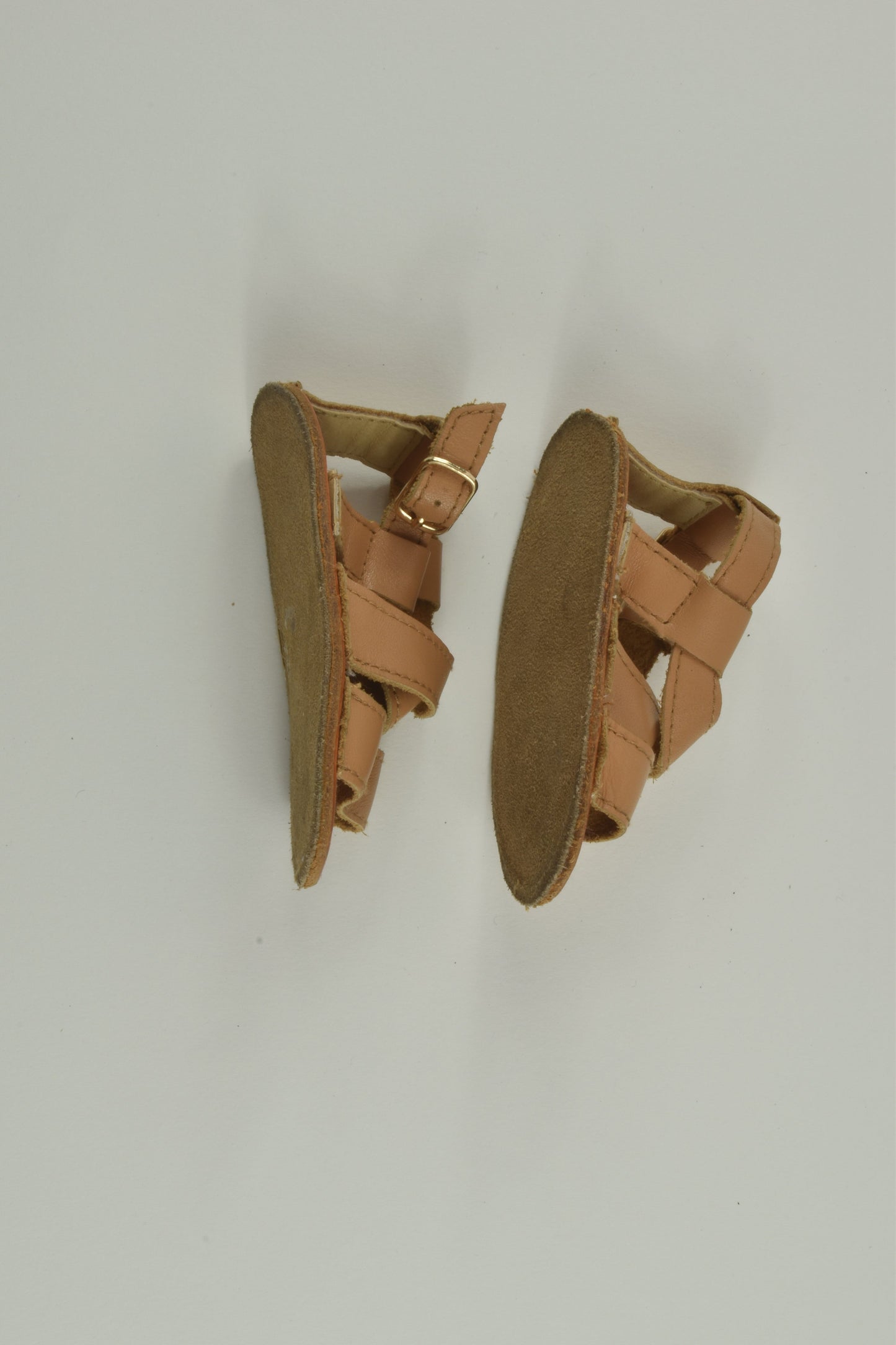 Hubble & Duke Size 2 Leather Soft Sole Sandals