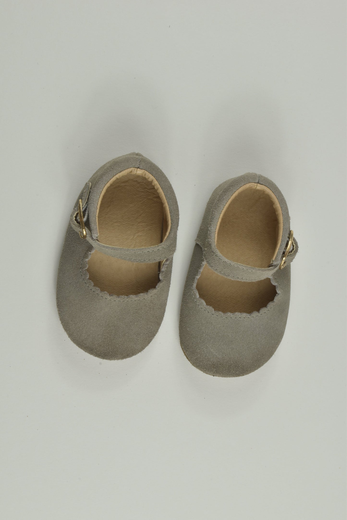 Hubble & Duke Size 3 Soft Sole Leather Shoes