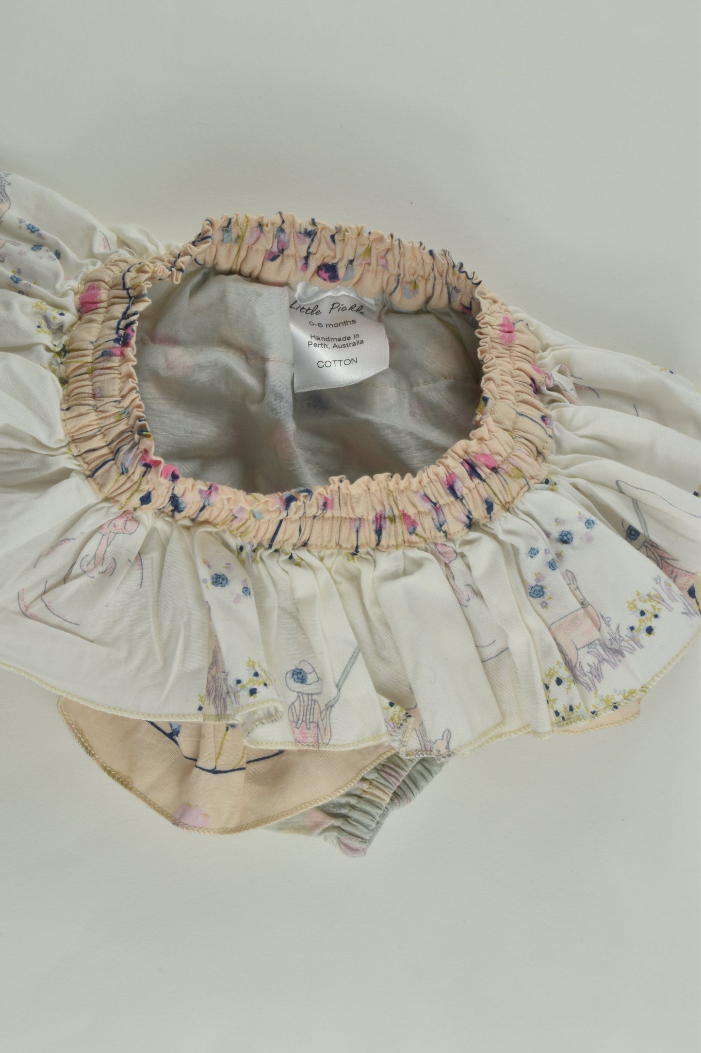 Little Pickle Size 0-6 months Ruffle Bloomers