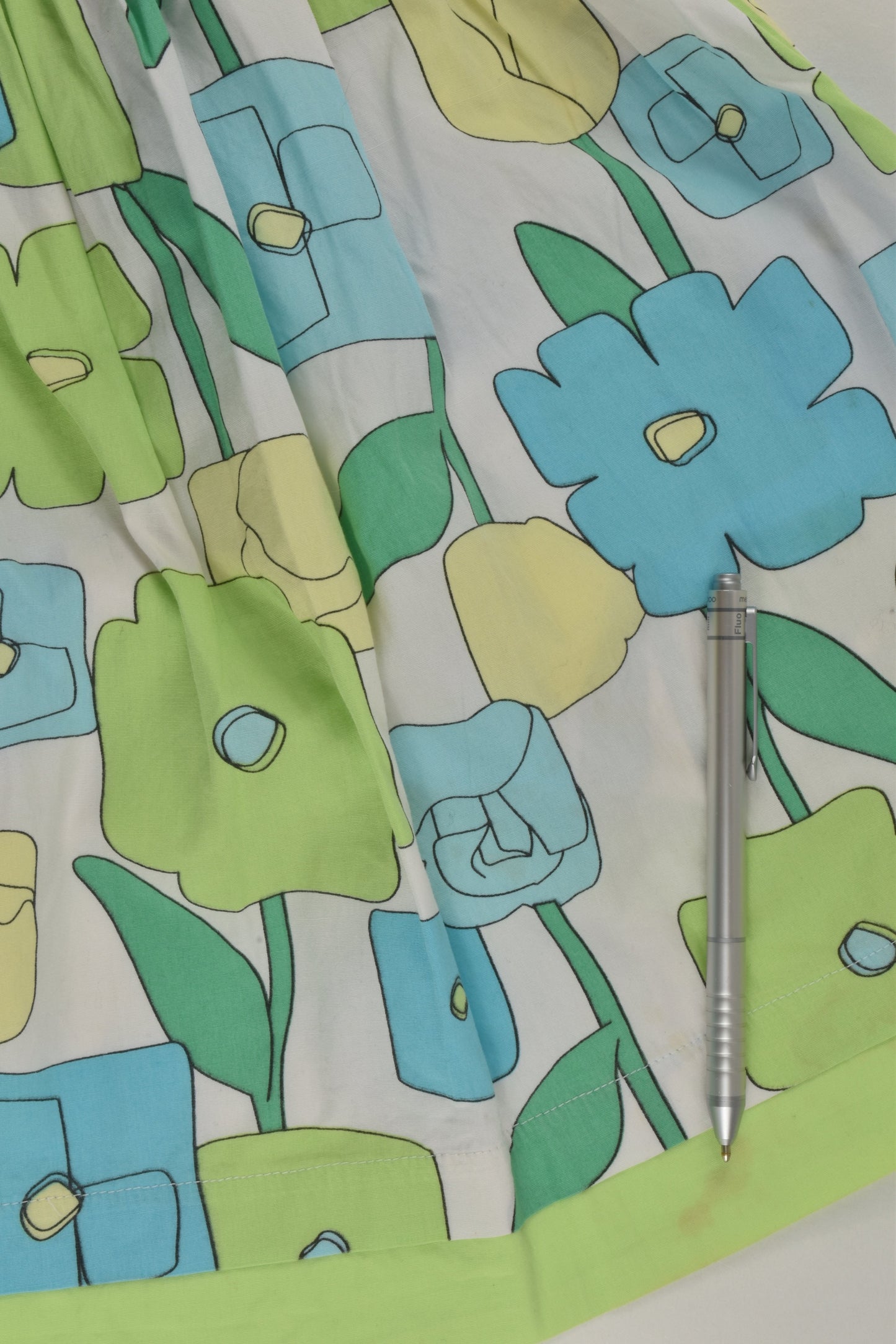 Milkshake Size 7 Floral Skirt