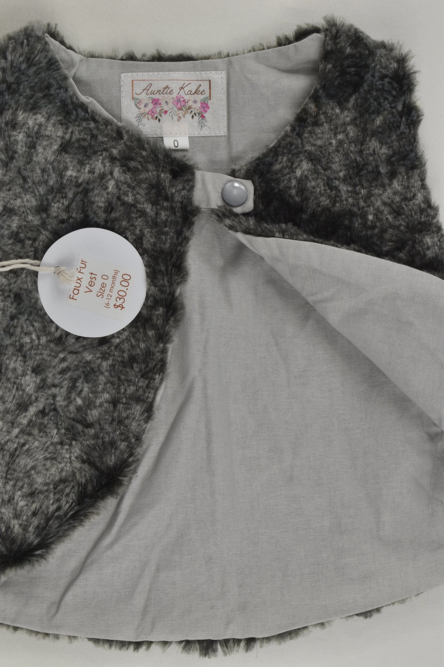 NEW Auntie Kake Size 0 Fur Vest