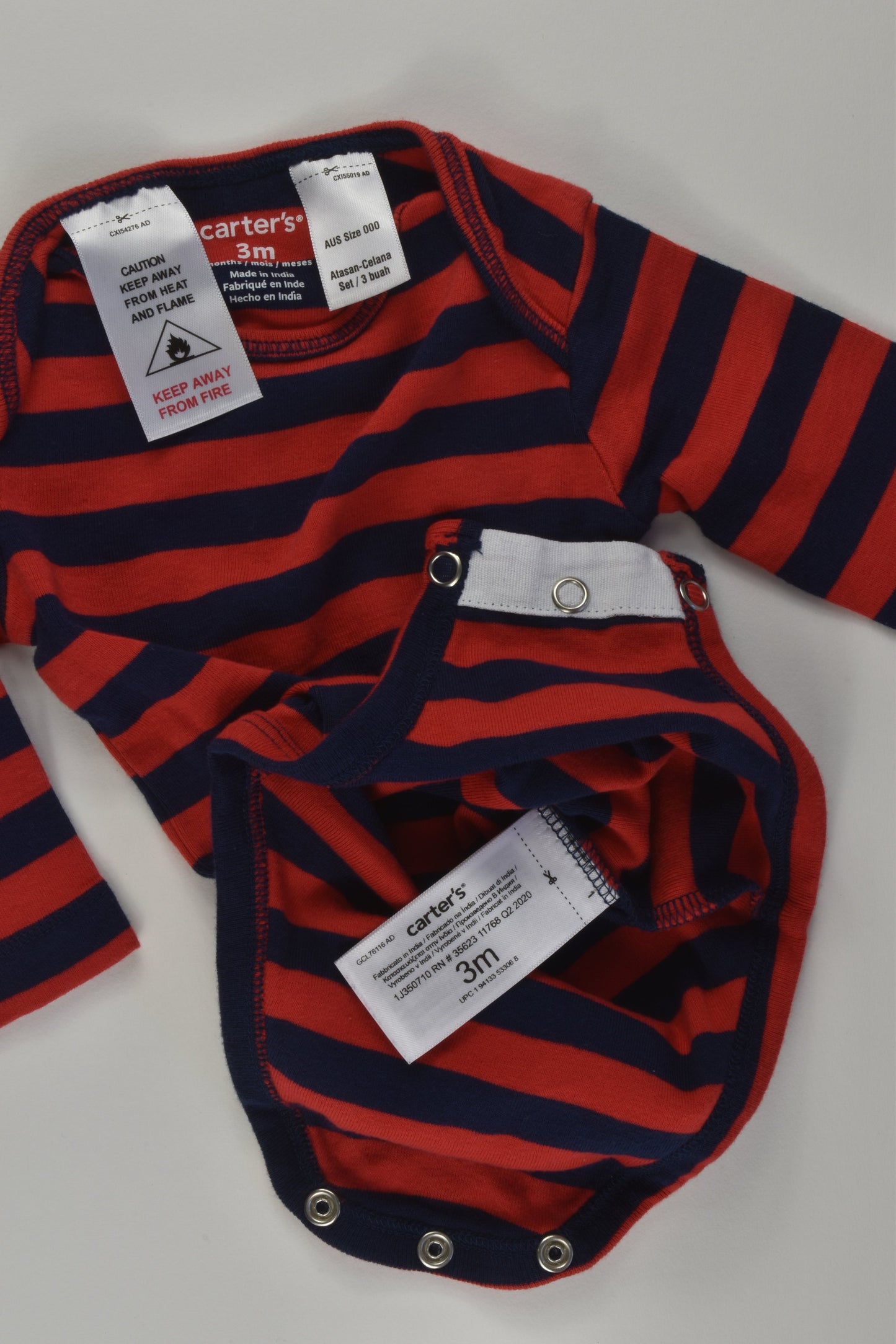 NEW Carter's Size 000 (3 months) Bodysuit