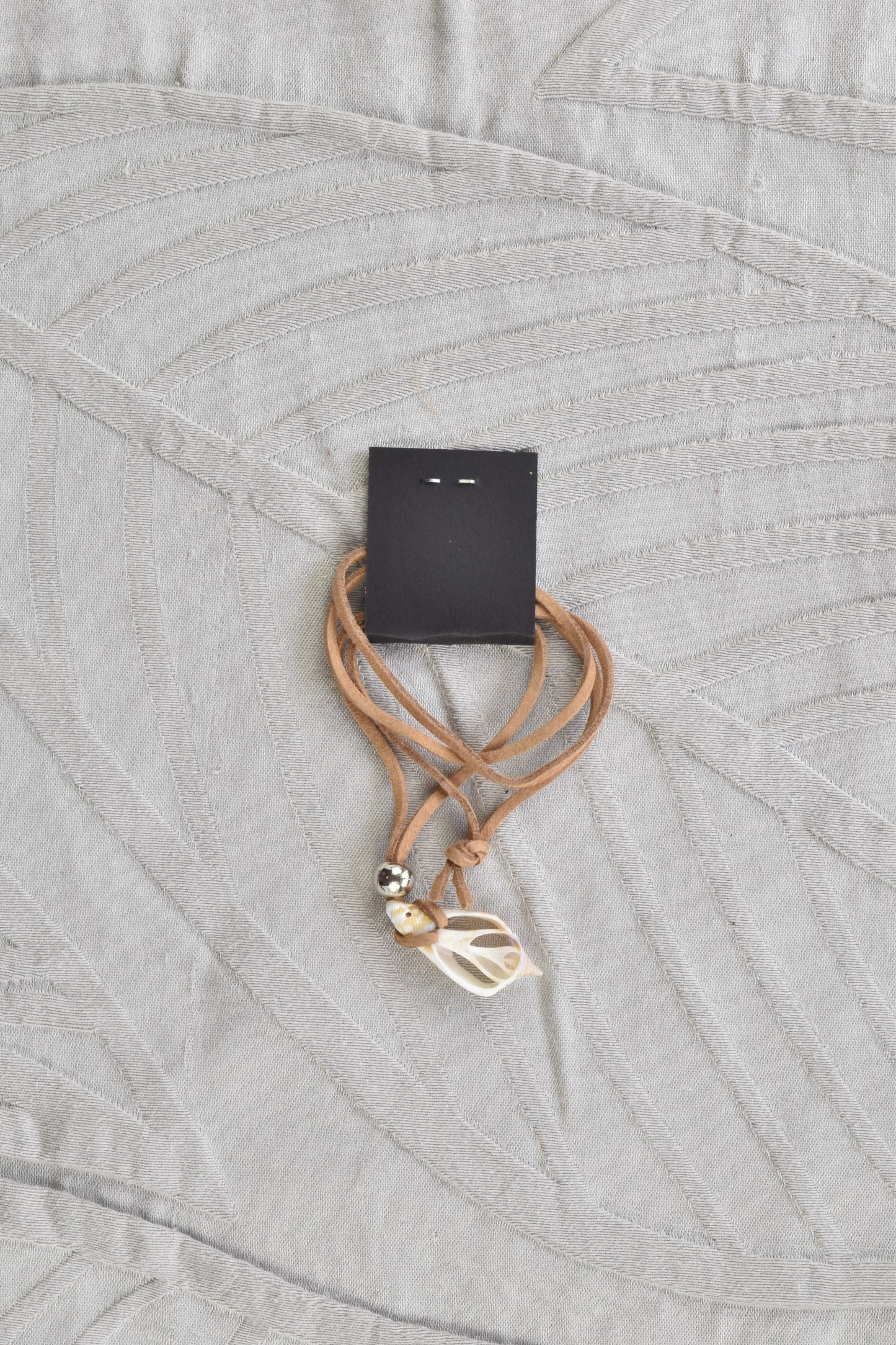 NEW Pinch and Spoon Shell necklace Caramel
