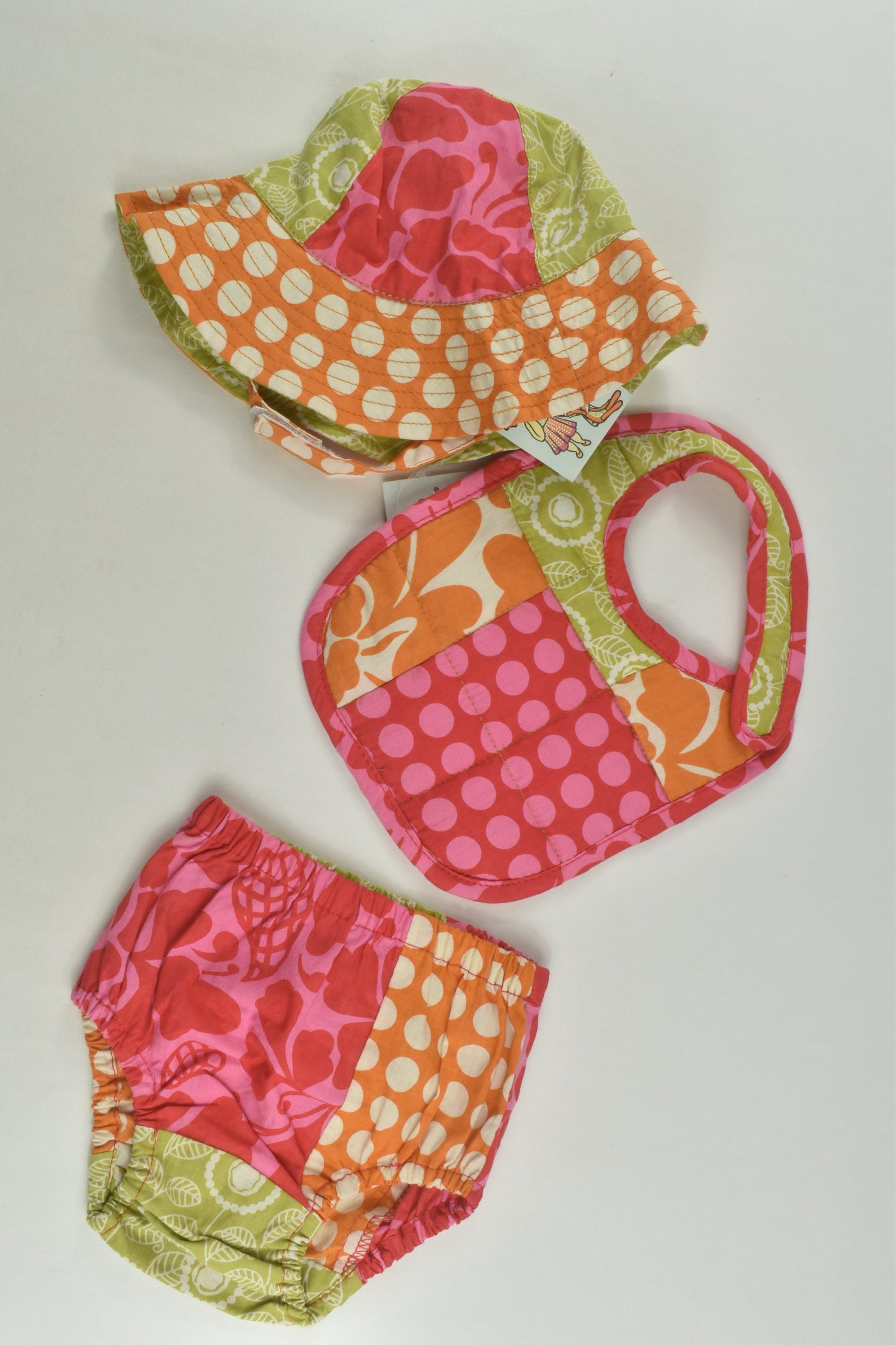 NEW Scrappy Kids Size 0-6 months Handmade Outfit